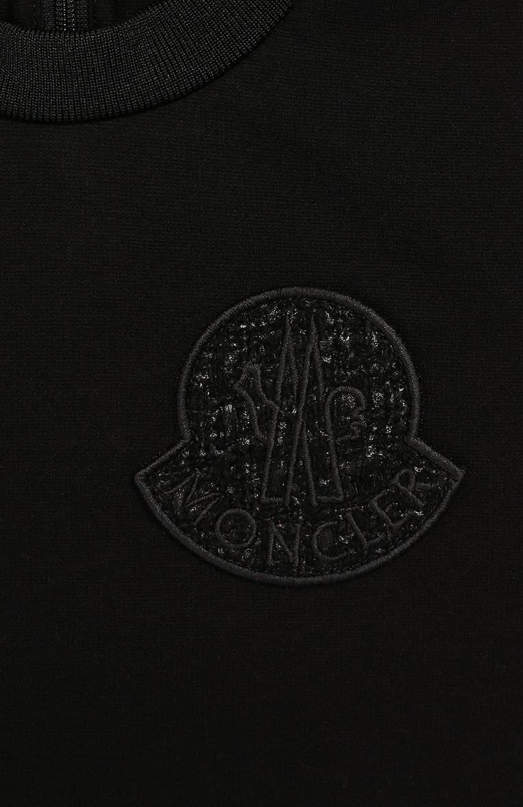 Детское платье MONCLER черного цвета, арт. E2-954-85772-50-829F4/4-6A | Фото 3 (Рукава: Короткие; Случай: Повседневный; Материал сплава: Проставлено; Материал подклада: Синтетический материал; Материал внешний: Вискоза; Девочки Кросс-КТ: Платье-одежда; Драгоценные камни: Проставлено; Статус проверки: Проверена категория)