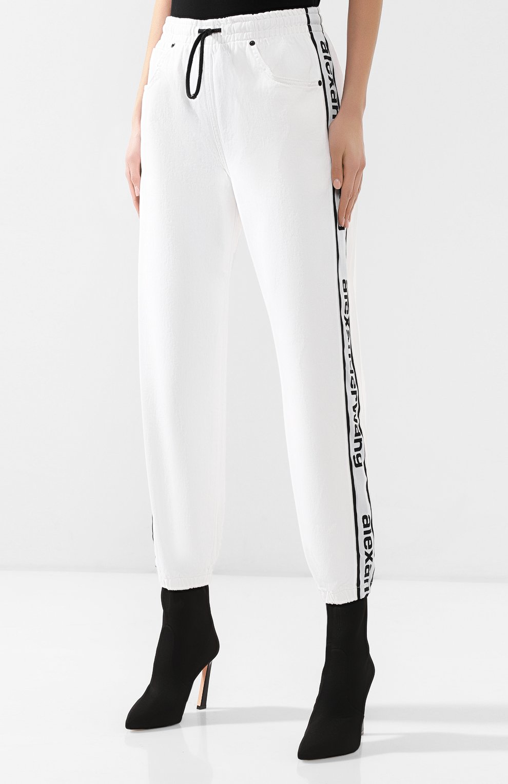 Джинсы ALEXANDER WANG белого цвета по цене 46950 руб., арт. 4D994326CF, фото 3 Джинсы ALEXANDER WANG, арт. 4D994326CF, фото 3