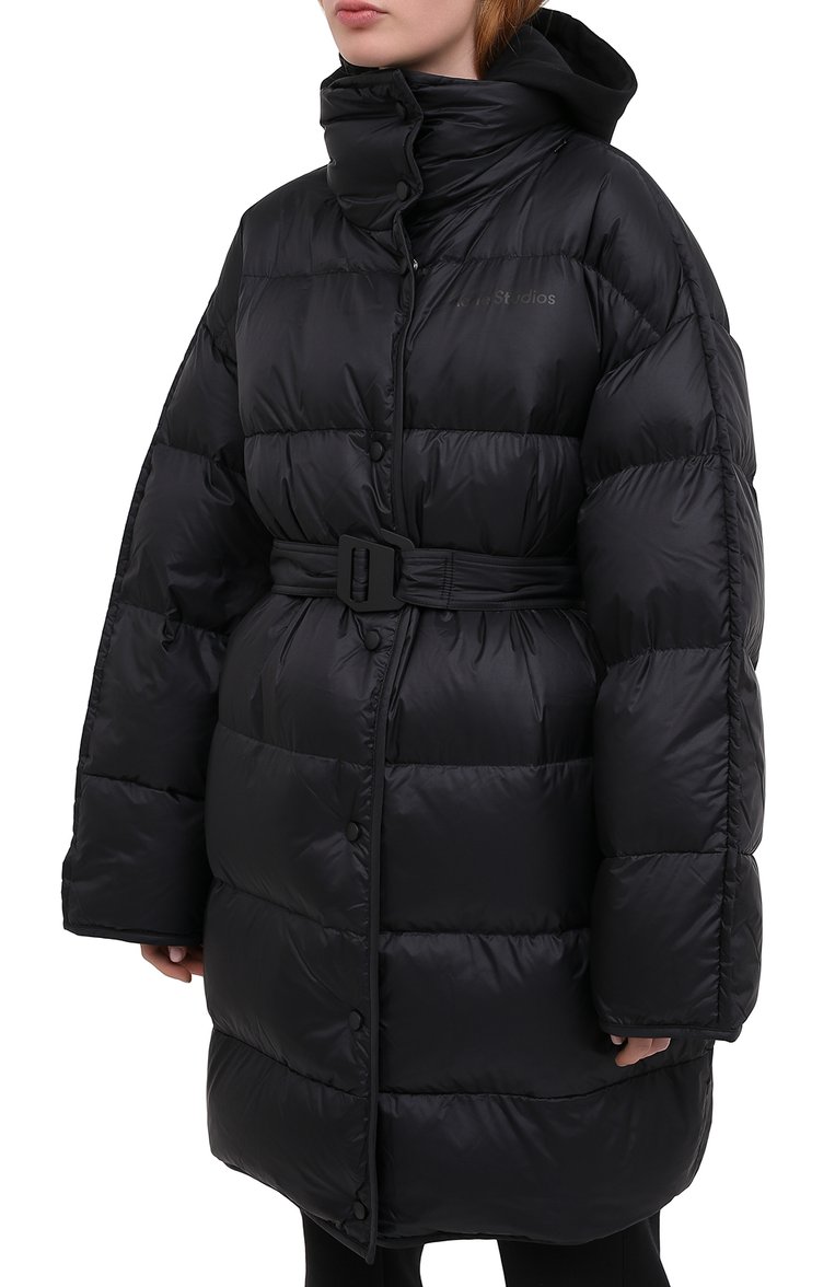Женский пуховик ACNE STUDIOS черного цвета, арт. A90306 | Фото 3 (Материал подклада: Синтетический материал; Материал утеплителя: Пух и перо; Материал внешний: Синтетический материал; Длина (верхняя одежда): До середины бедра; Рукава: Длинные; Стили: Минимализм, Кэжуэл; Кросс-КТ: Пуховик; Региональные ограничения белый список (Axapta Mercury): RU)