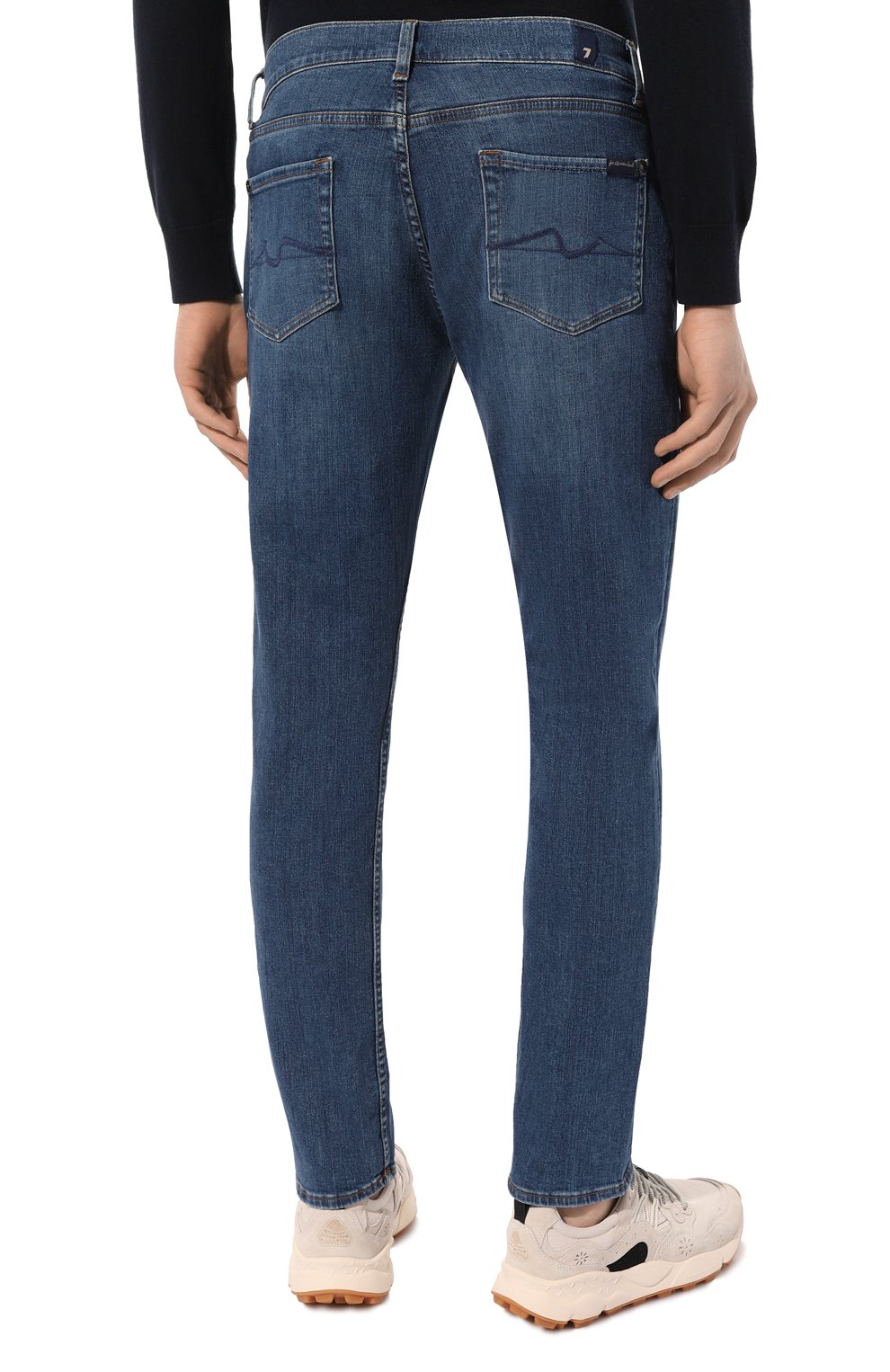 Джинсы slimmy tapered 7 FOR ALL MANKIND синего цвета по цене 24150 руб., арт. JSMXC120NN, фото 4 Джинсы slimmy tapered 7 FOR ALL MANKIND, арт. JSMXC120NN, фото 4