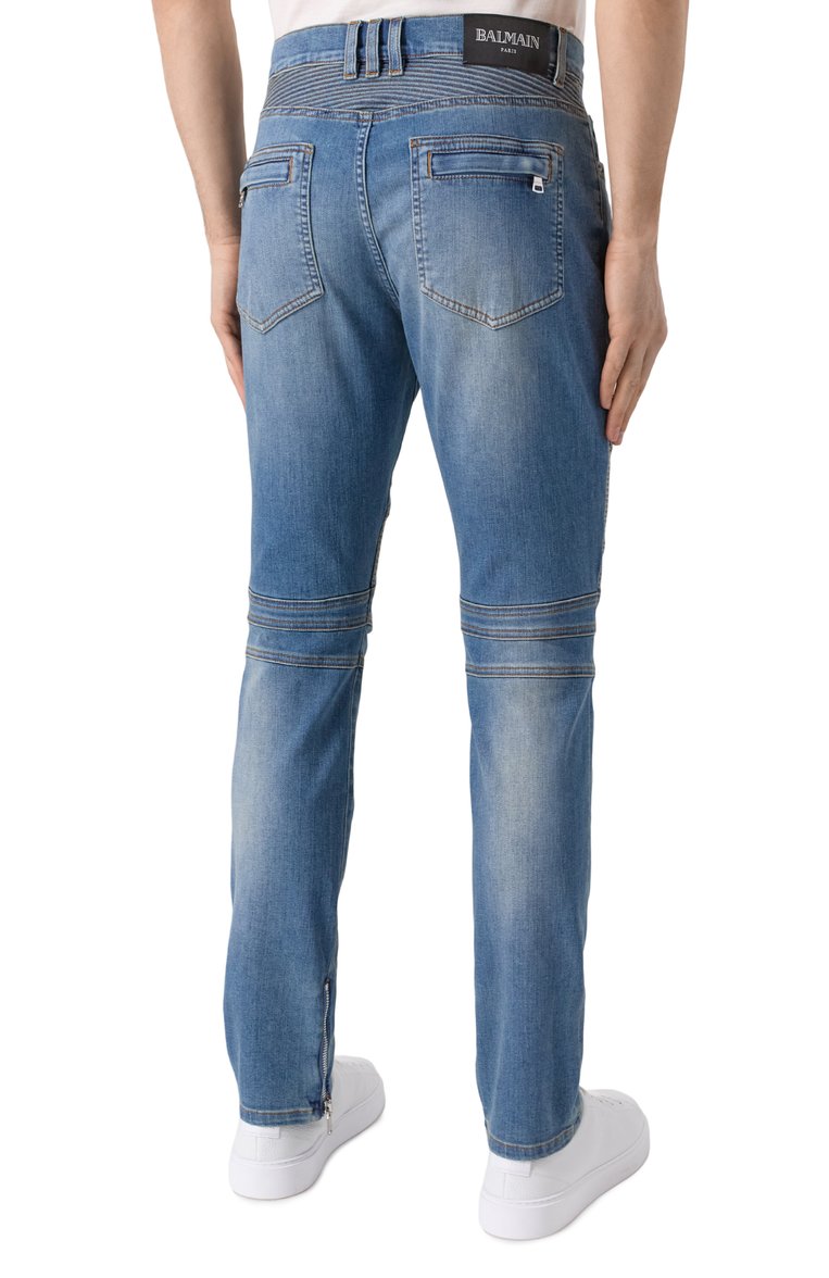 Мужские джинсы BALMAIN синего цвета, арт. EH1MG115/DF44 | Фото 4 (Силуэт М (брюки): Узкие; Детали: Делаве; Материал внешний: Хлопок; Длина (брюки, джинсы): Стандартные; Кросс-КТ: Деним; Стили: Streetwear)