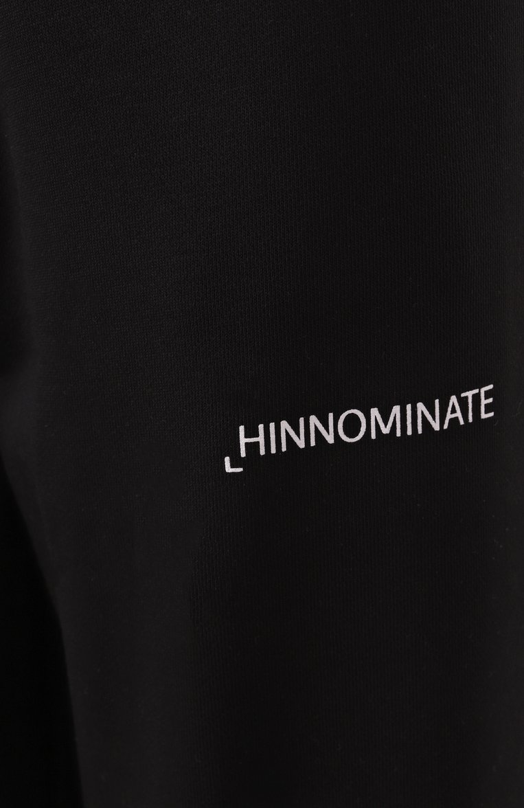 Женские хлопковые джоггеры HINNOMINATE черного цвета, арт. HMABW01420 | Фото 6 (Материал сплава: Проставлено; Драгоценные камни: Проставлено; Длина (брюки, джинсы): Стандартные; Женское Кросс-КТ: Брюки-одежда, Джоггеры - брюки; Стили: Спорт-шик; Материал внешний: Хлопок)