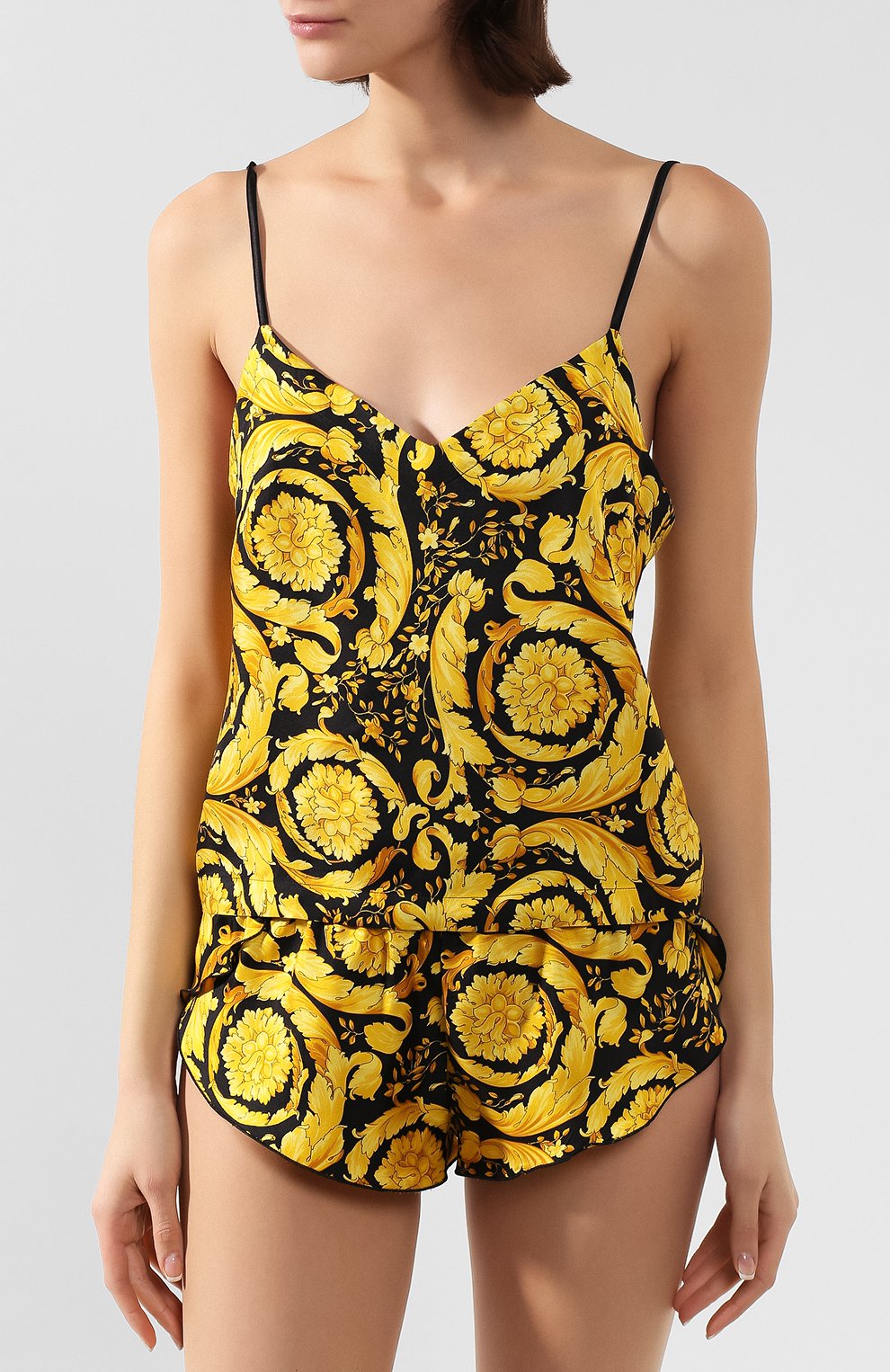 Шелковый топ VERSACE разноцветного цвета по цене 42450 руб., арт. AUD05060/A232999, фото 3 Шелковый топ VERSACE, арт. AUD05060/A232999, фото 3