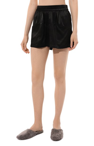 Шелковые шорты JACOB LEE черного цвета по цене 64200 руб., арт. WSS013SS24B, фото 3 Шелковые шорты JACOB LEE, арт. WSS013SS24B, фото 3