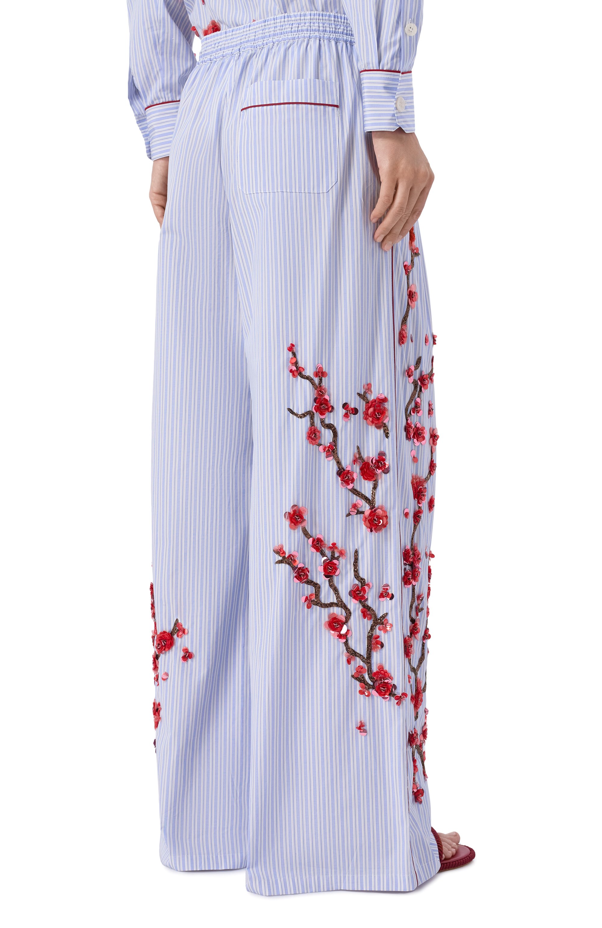 Хлопковые брюки DOLCE & GABBANA голубого цвета по цене 990000 руб., арт. FTDJEZ/GDDR0, фото 4 Хлопковые брюки DOLCE & GABBANA, арт. FTDJEZ/GDDR0, фото 4