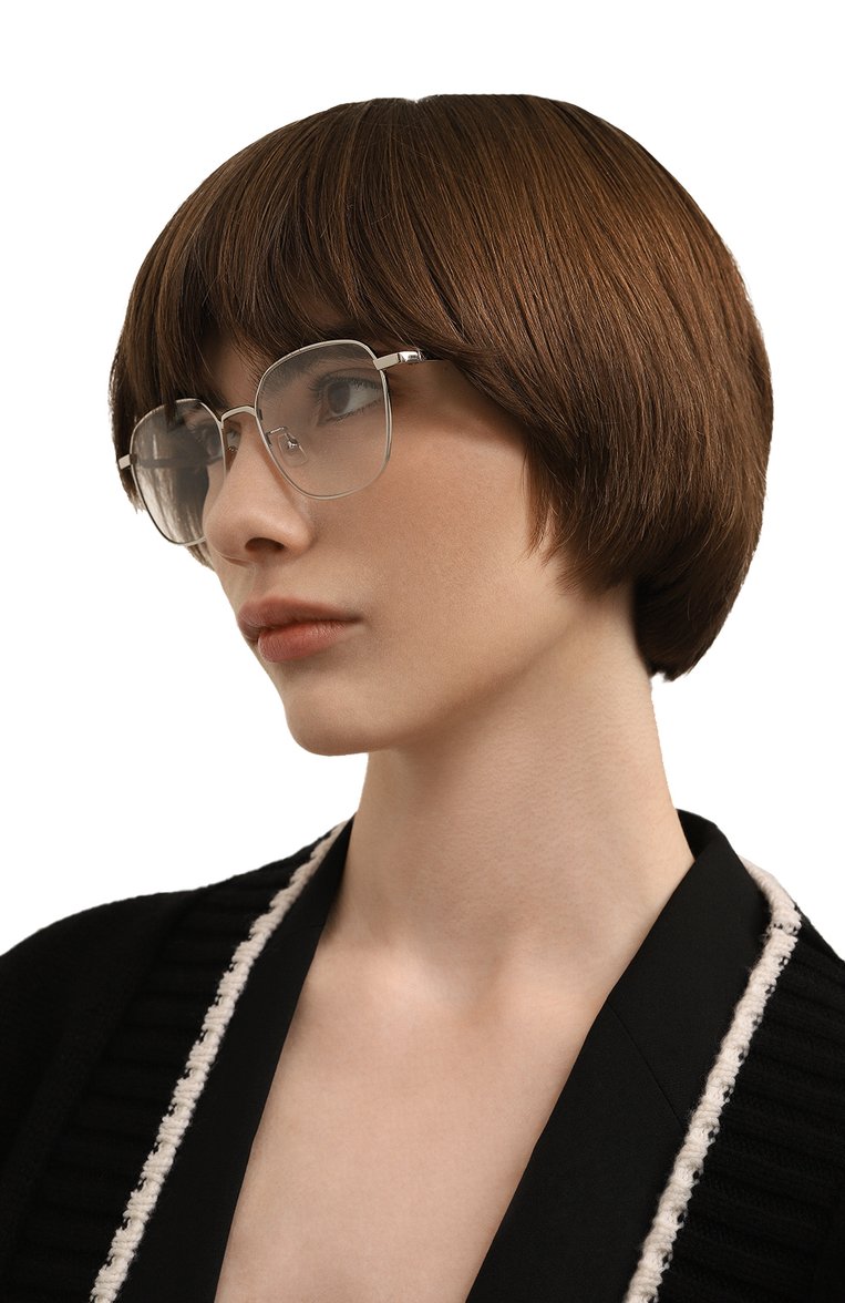 Женские оправа SAINT LAURENT серебряного цвета, арт. SL 646/F 002 | Фото 2 (Региональные ограничения белый список (Axapta Mercury): Не проставлено; Нос: Не проставлено; Кросс-КТ: Оправы-унисекс; Тип очков: Оправа; Материал: Металл; Оптика Гендер: оптика-унисекс; Очки форма: Квадратные)
