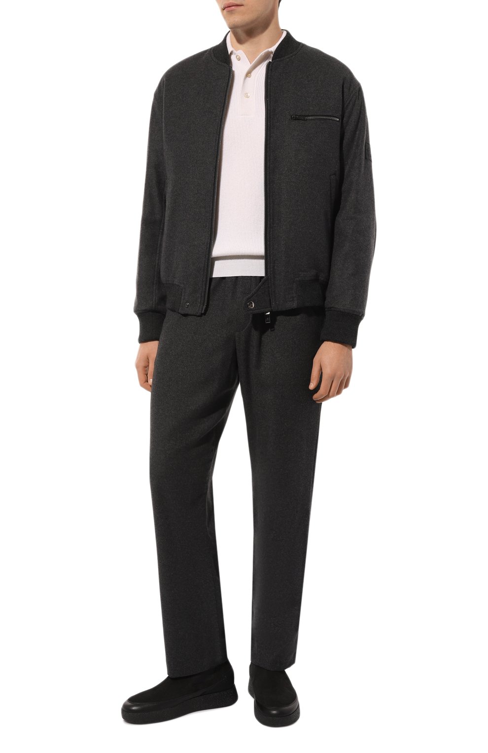 Замшевые челси VIC MATIE черного цвета по цене 48650 руб., арт. 1F8660U_E40BPBT001, фото 2 Замшевые челси VIC MATIE, арт. 1F8660U_E40BPBT001, фото 2