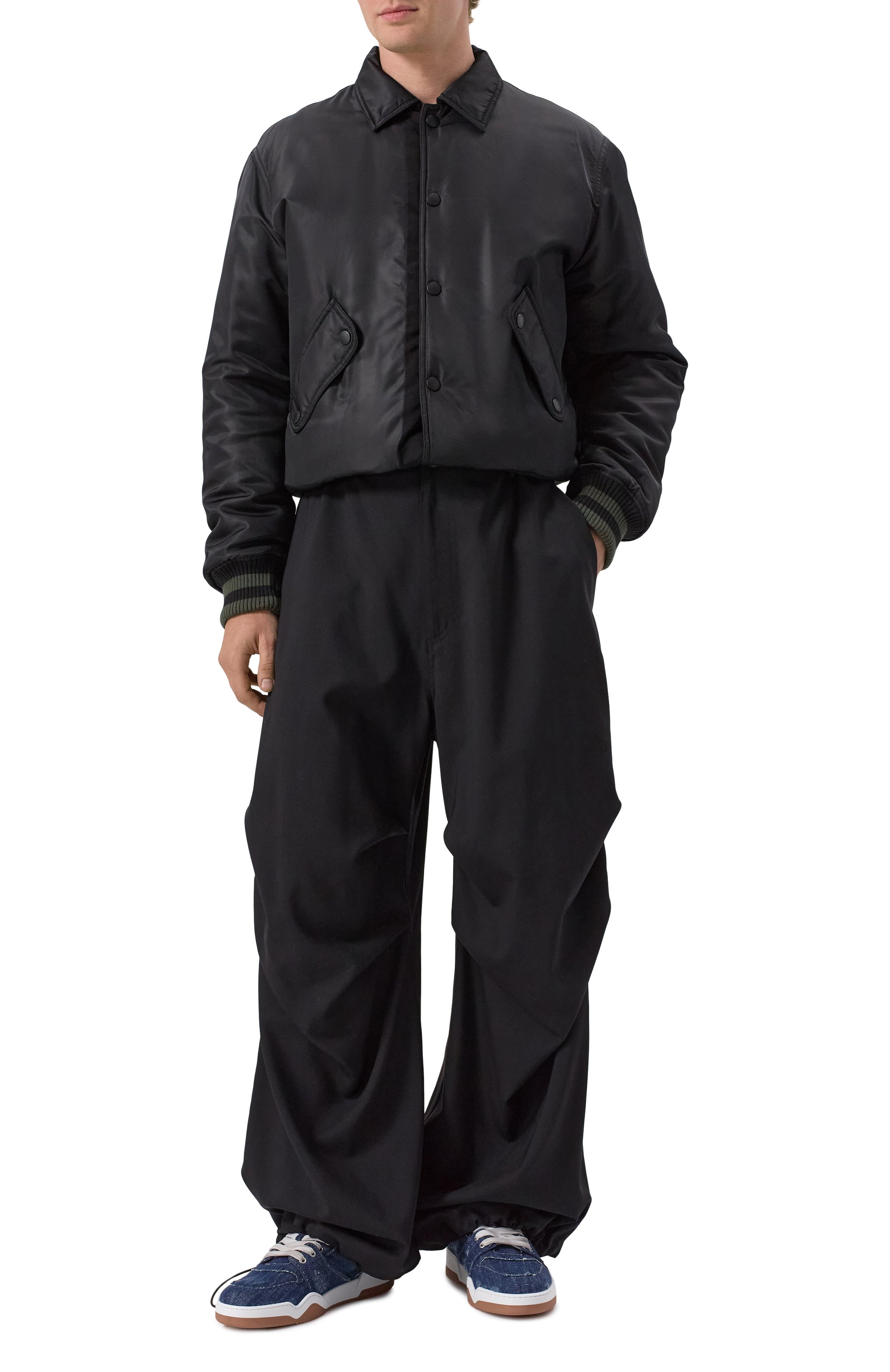 Текстильные кеды spiker DSQUARED2 синего цвета по цене 54900 руб., арт. SNM0405/10108191, фото 2 Текстильные кеды spiker DSQUARED2, арт. SNM0405/10108191, фото 2