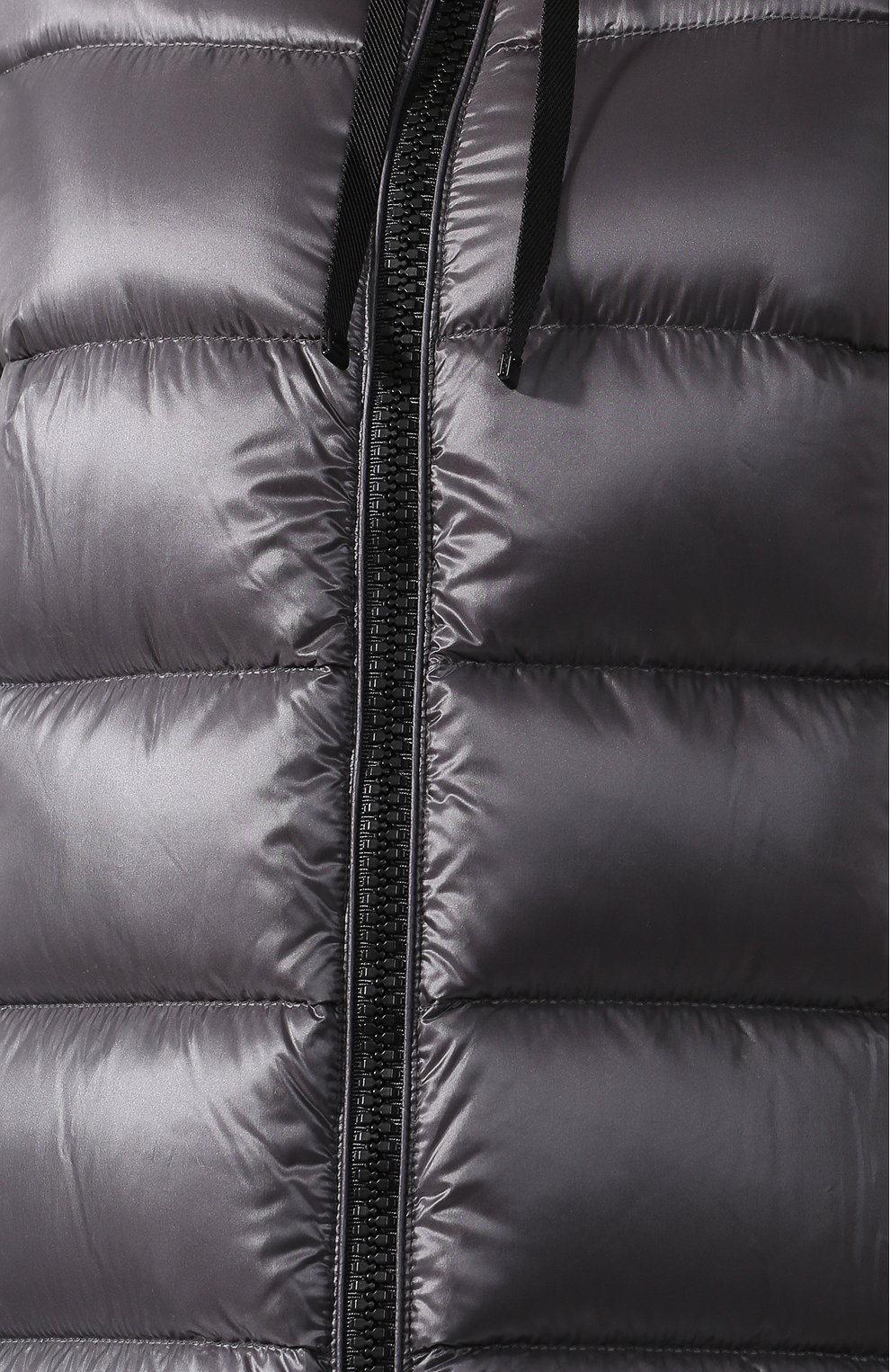 Стеганый пуховик moncler suyen с капюшоном MONCLER серого цвета по цене 145500 руб., арт. D2-093-49319-49-53052, фото 5 Стеганый пуховик moncler suyen с капюшоном MONCLER, арт. D2-093-49319-49-53052, фото 5