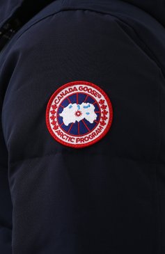 Мужская пуховик macmillan CANADA GOOSE темно-синего цвета, арт. 3804M | Фото 5 (Материал внешний: Синтетический материал; Материал утеплителя: Пух и перо; Материал подклада: Синтетический материал; Кросс-КТ: Куртка; Длина (верхняя одежда): Короткие; Стили: Кэжуэл; Мужское Кросс-КТ: пуховик-короткий; Рукава: Длинные; Материал сплава: Проставлено; Драгоценные камни: Проставлено)