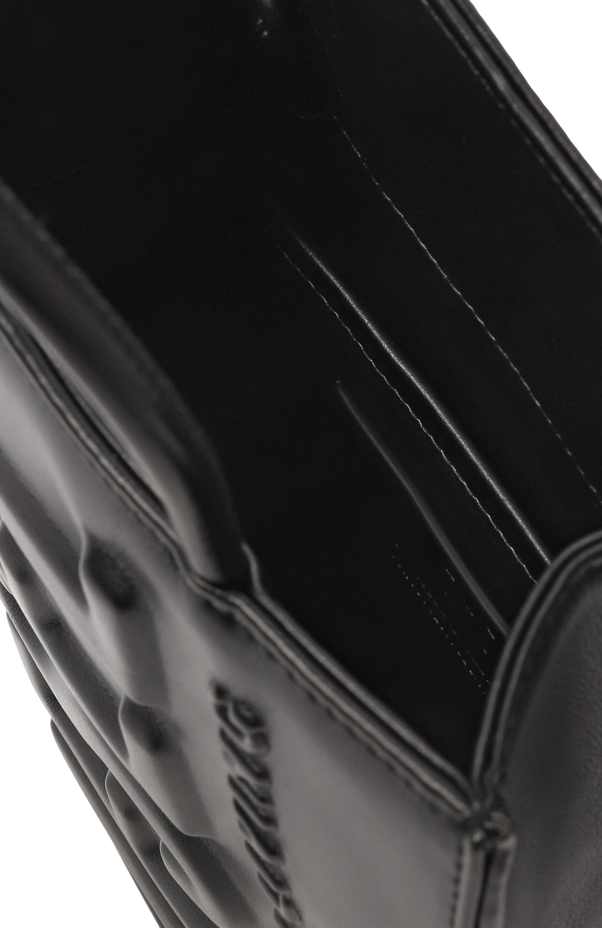 Сумка dsl 3d mini DIESEL черного цвета по цене 29950 руб., арт. X09928/P5184, фото 5 Сумка dsl 3d mini DIESEL, арт. X09928/P5184, фото 5