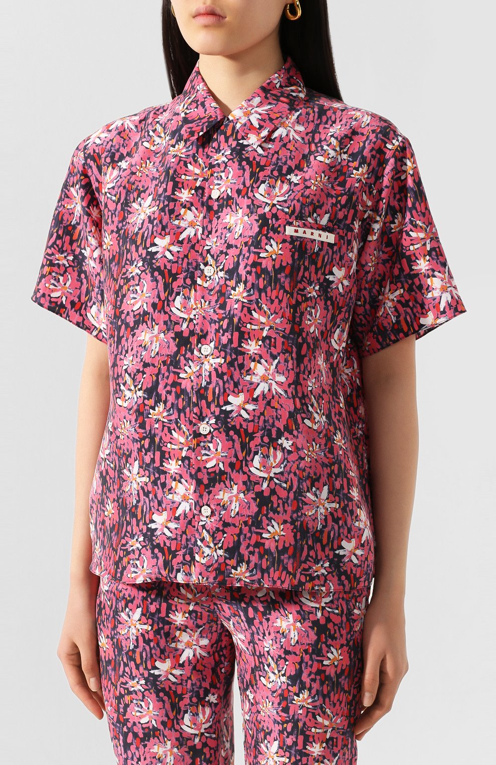 Шелковая рубашка MARNI фиолетового цвета по цене 71500 руб., арт. CAMAW49X00/TSF36, фото 3 Шелковая рубашка MARNI, арт. CAMAW49X00/TSF36, фото 3