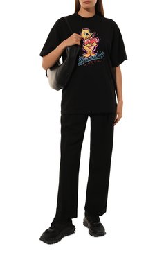 Женская хлопковая футболка DOMREBEL черного цвета, арт. SQUEEZY/T-SHIRT | Фото 2 (Материал сплава: Проставлено; Драгоценные камни: Проставлено; Материал внешний: Хлопок; Рукава: Короткие; Длина (для топов): Удлиненные; Принт: С принтом; Стили: Кэжуэл)