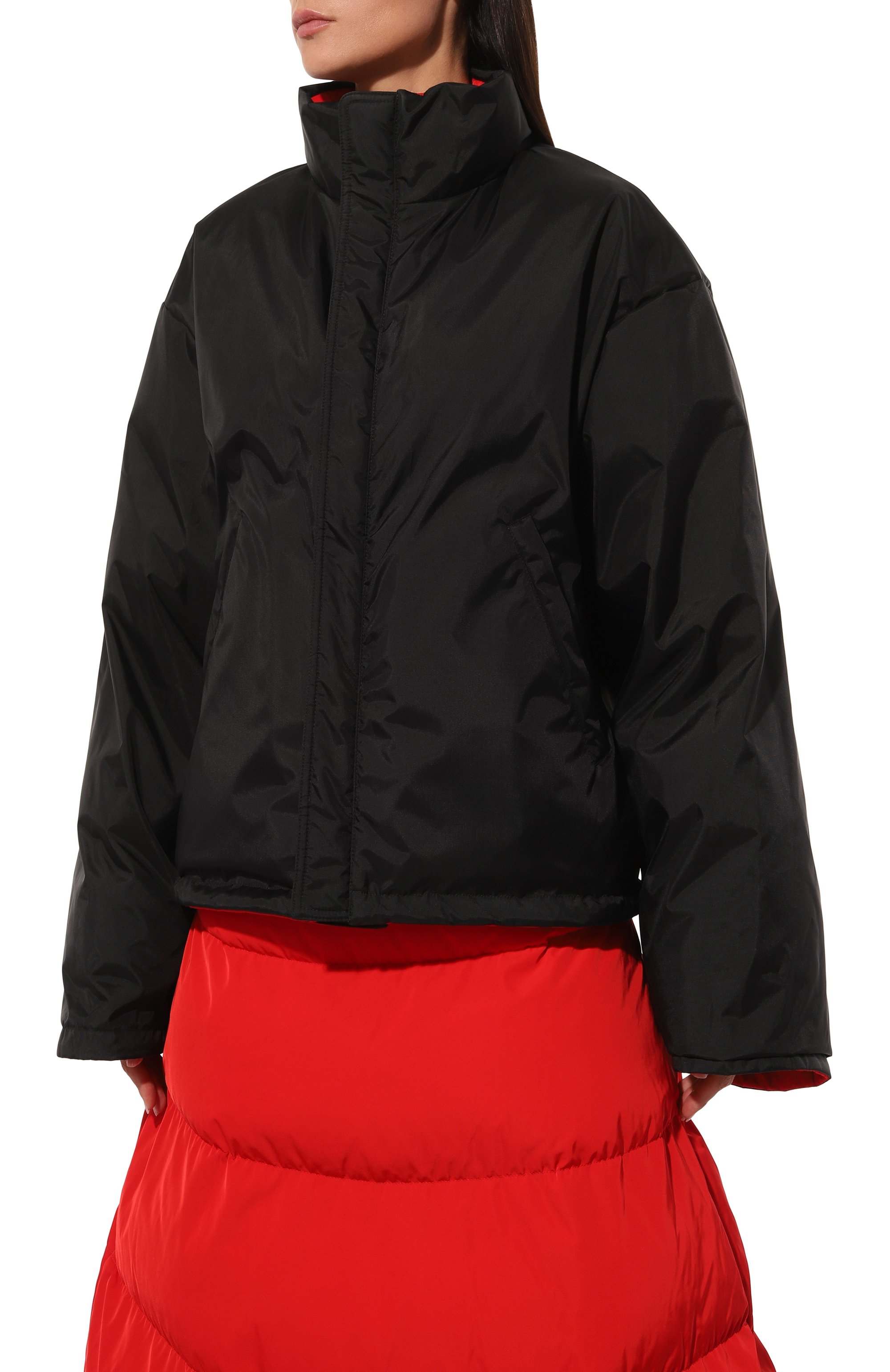Двусторонний пуховик BALENCIAGA красного цвета по цене 477500 руб., арт. 808794/TR018, фото 5 Двусторонний пуховик BALENCIAGA, арт. 808794/TR018, фото 5