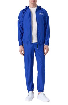 Мужская хлопковая футболка EMPORIO ARMANI белого цвета, арт. EM000943/AF10762 | Фото 2 (Драгоценные камни: Проставлено; Рукава: Короткие; Длина (для топов): Стандартные; Материал сплава: Проставлено; Материал внешний: Хлопок; Стили: Кэжуэл; Принт: Без принта; Мужское Кросс-КТ: Футболка-одежда; Кросс-КТ: Джерси)