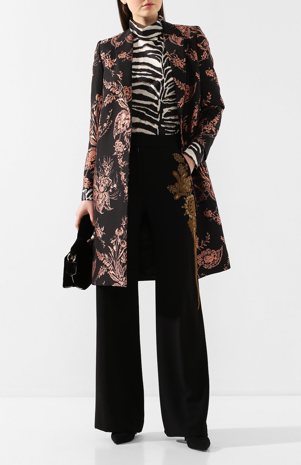 Брюки DRIES VAN NOTEN черного цвета по цене 152000 руб., арт. 201-30909-9180, фото 2 Брюки DRIES VAN NOTEN, арт. 201-30909-9180, фото 2