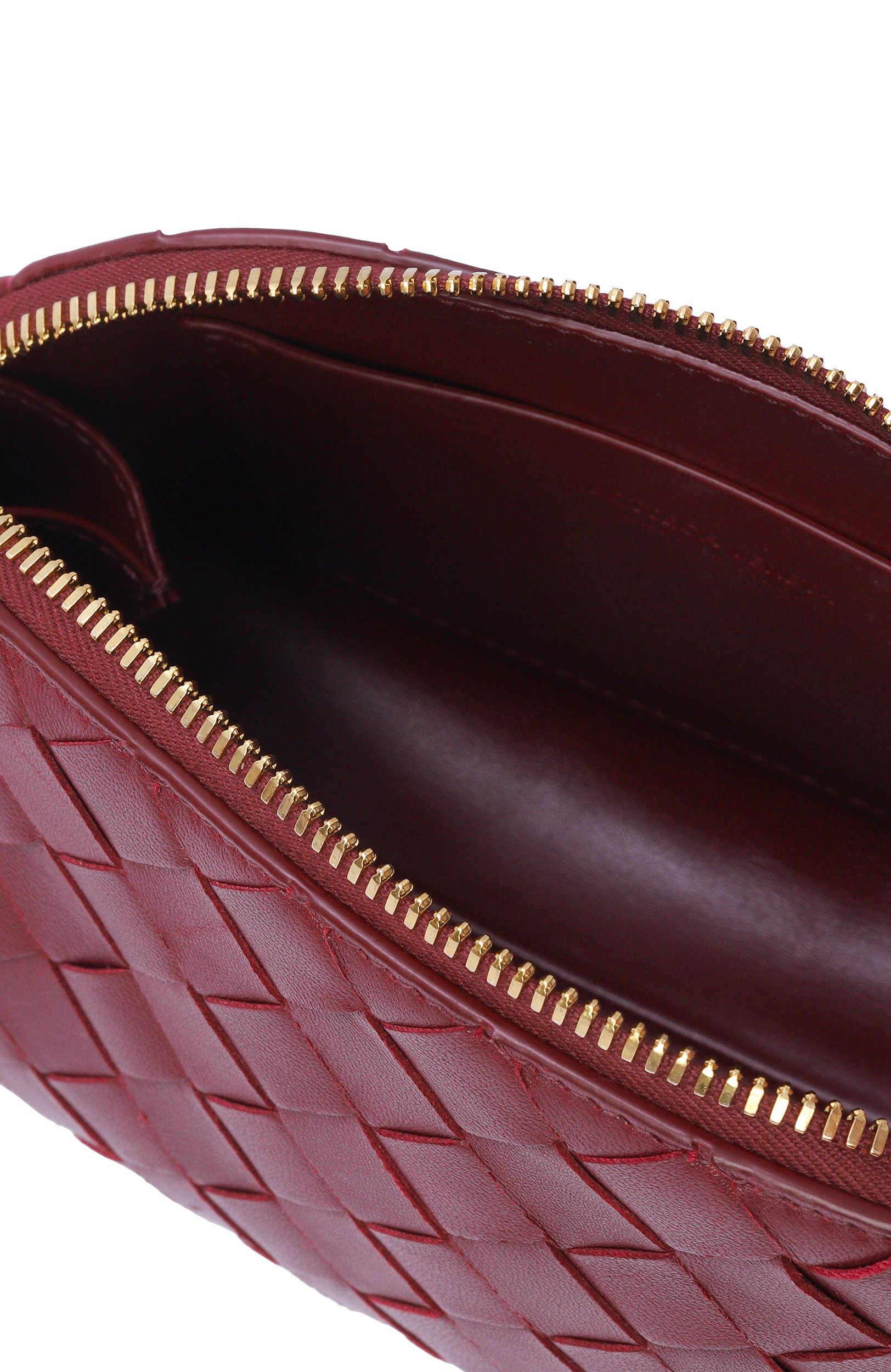 Сумка concert pouch BOTTEGA VENETA бордового цвета по цене 246500 руб., арт. 794258/VCPP1, фото 5 Сумка concert pouch BOTTEGA VENETA, арт. 794258/VCPP1, фото 5