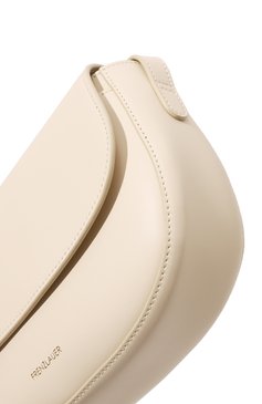 Женская сумка swing FRENZLAUER кремвого цвета, арт. D33 | Фото 3 (Размер: medium; Материал: Натуральная кожа; Материал сплава: Проставлено; Ремень/цепочка: На ремеш�ке; Драгоценные камни: Проставлено)