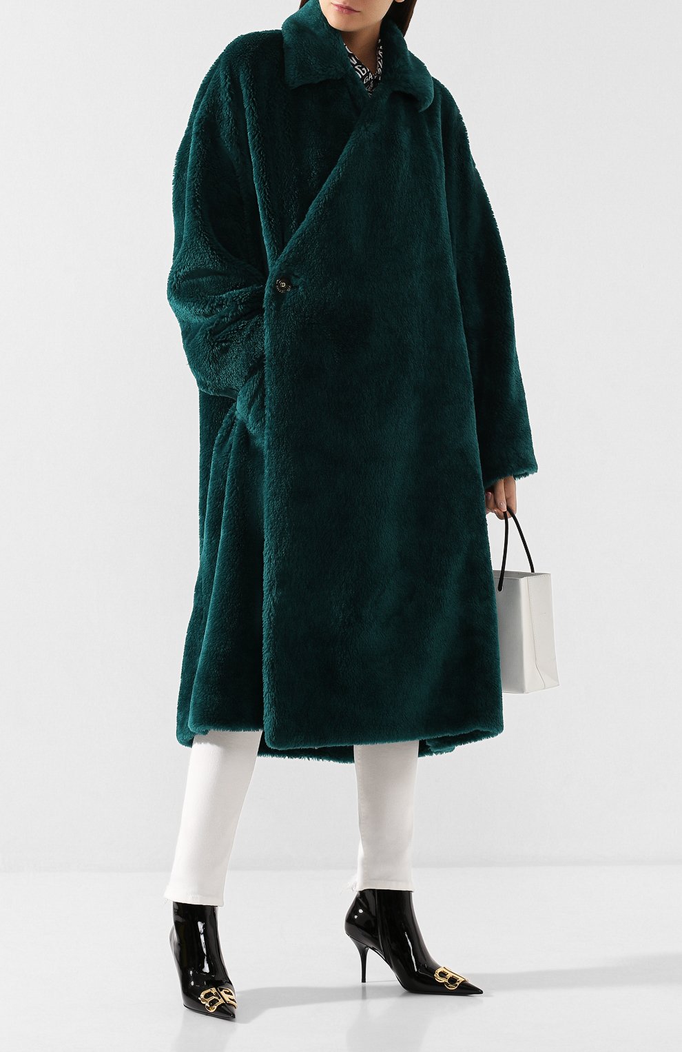 Пальто BALENCIAGA зеленого цвета по цене 209500 руб., арт. 583811/TFQ03, фото 2 Пальто BALENCIAGA, арт. 583811/TFQ03, фото 2