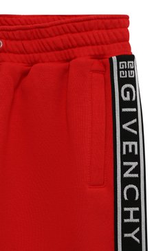 Детские хлопковые джоггеры GIVENCHY красного цвета, арт. H24232/12+/14 | Фото 4 (Материал сплава: Проставлено; Нос: Не проставлено; Материал внешний: Хлопок; Тематический товар: Disney; Мальчики Кросс-КТ: Джоггеры-одежда)