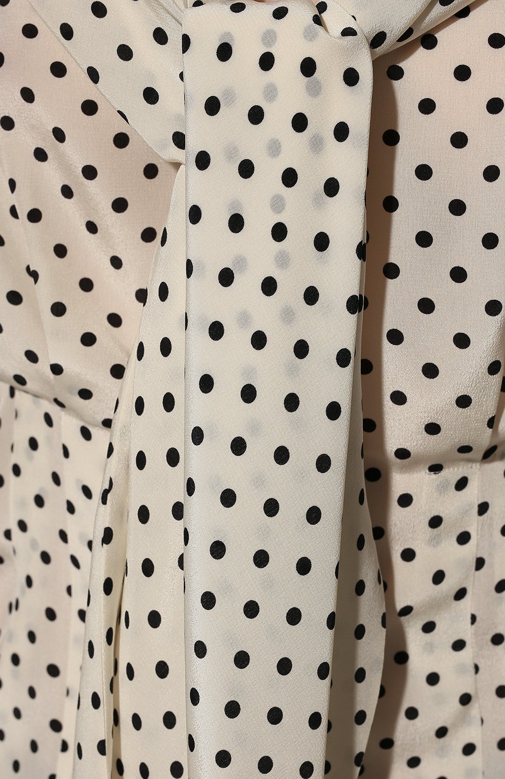 Шелковая блузка DOLCE & GABBANA молочного цвета по цене 105500 руб., арт. F5L52T/FS14L/0UTLET AW22-23, фото 5 Шелковая блузка DOLCE & GABBANA, арт. F5L52T/FS14L/0UTLET AW22-23, фото 5