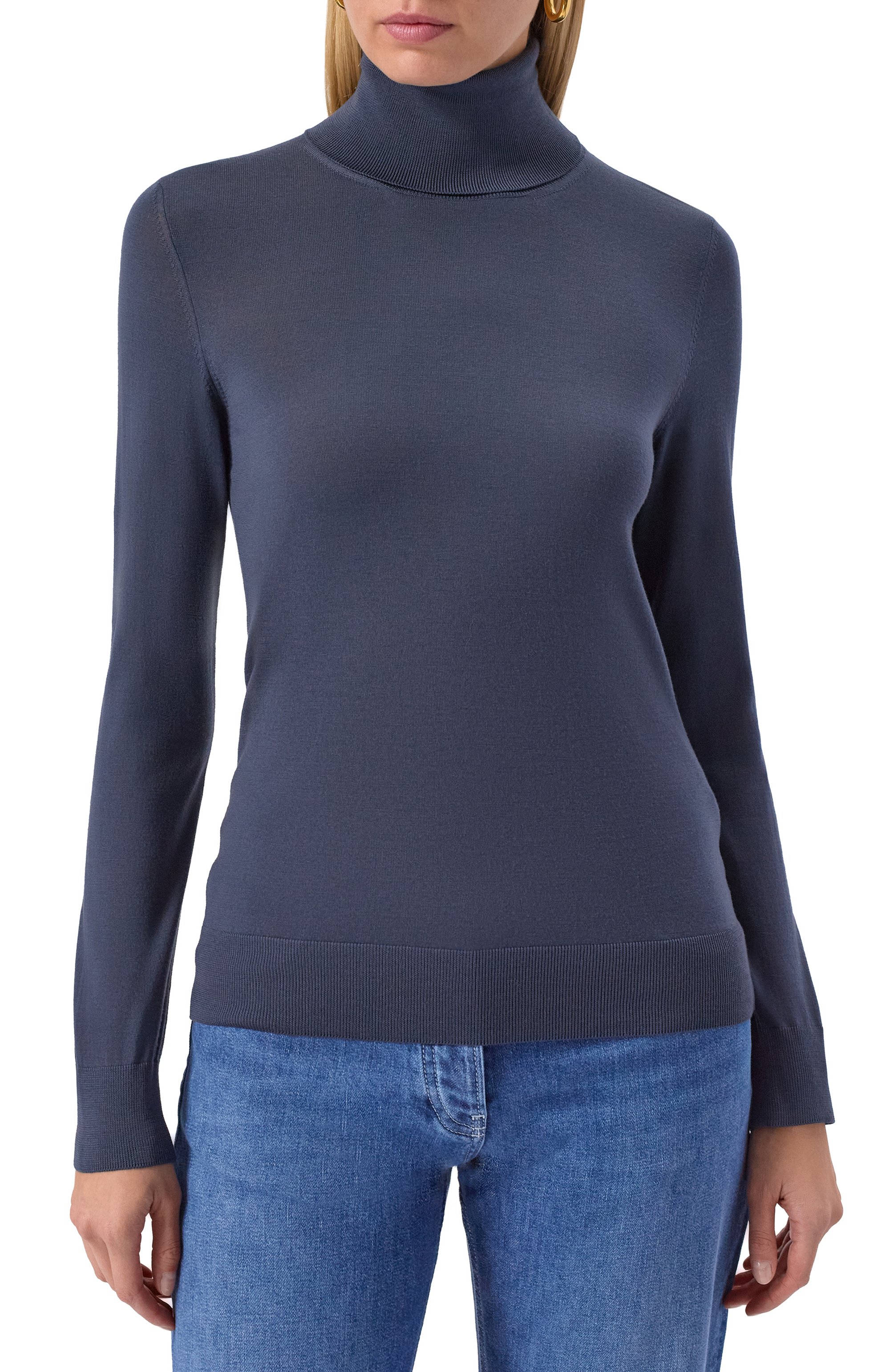 Шерстяная водолазка MVST синего цвета по цене 128000 руб., арт. M0-M25.1MW.K401/34-48, фото 3 Шерстяная водолазка MVST, арт. M0-M25.1MW.K401/34-48, фото 3