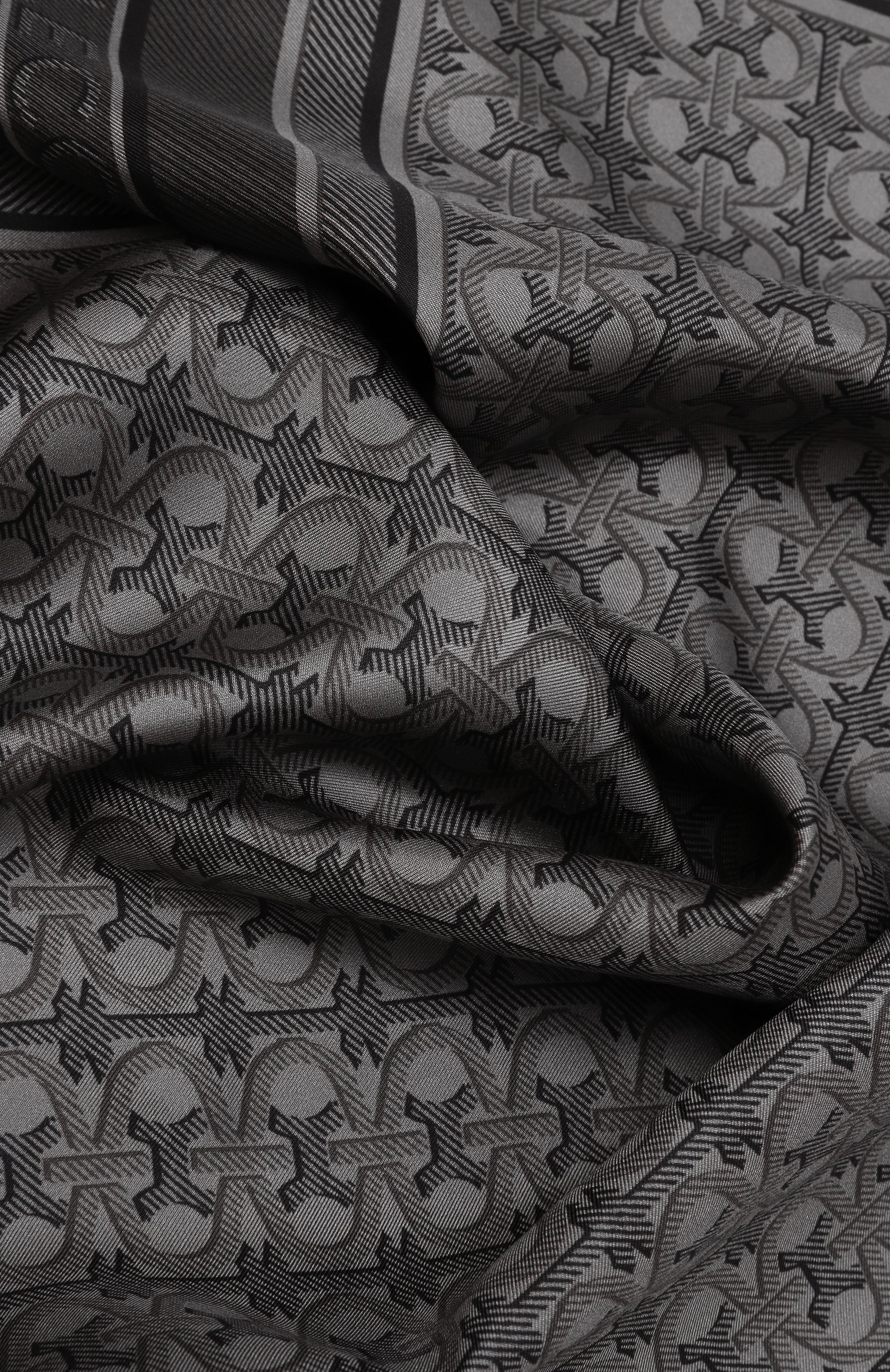 Шелковый платок COCCINELLE, арт. E7SKY380101, фото 3