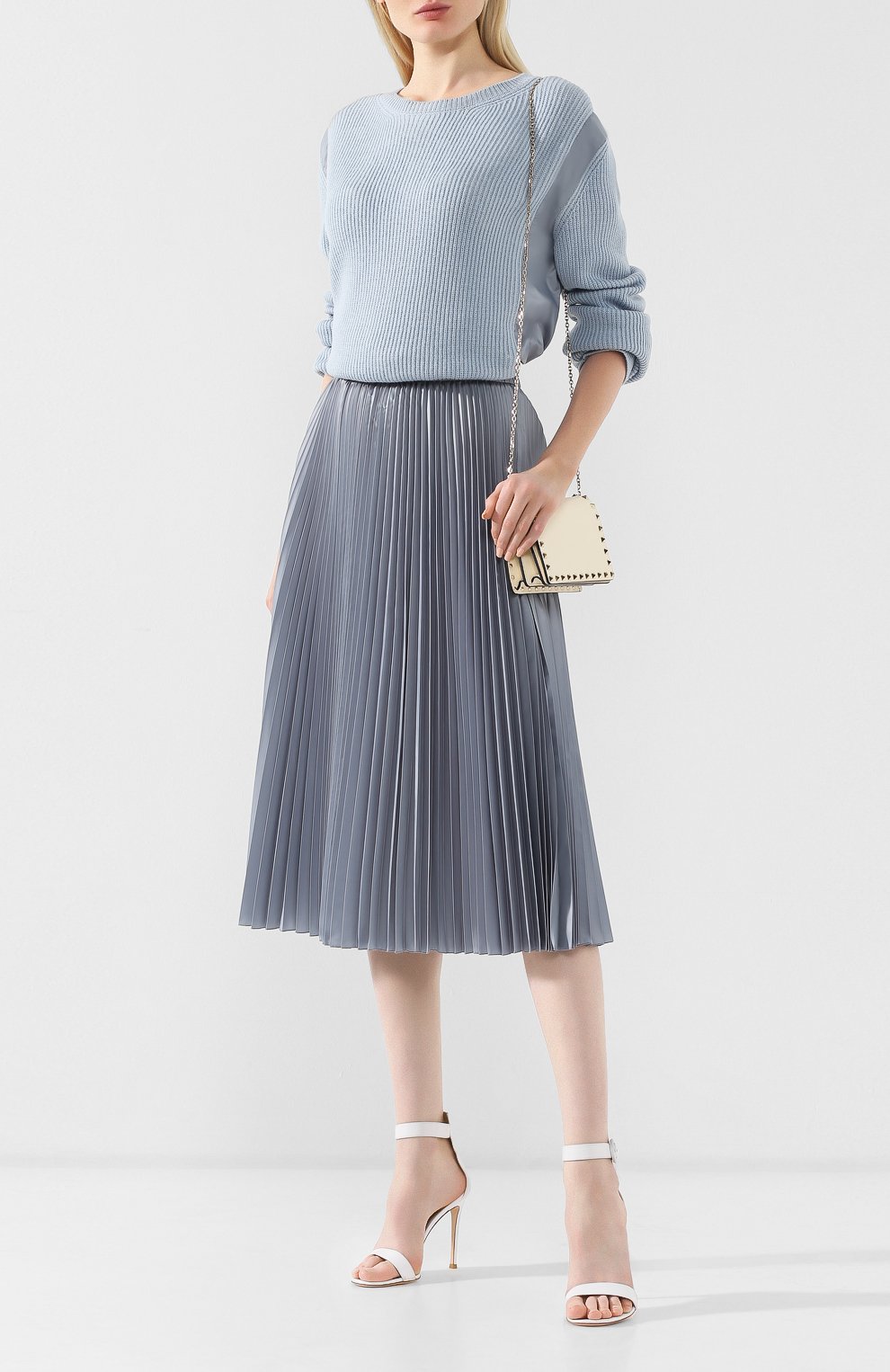 Шерстяной пуловер REDVALENTINO голубого цвета по цене 45350 руб., арт. RR3KCA21/EIK, фото 2 Шерстяной пуловер REDVALENTINO, арт. RR3KCA21/EIK, фото 2