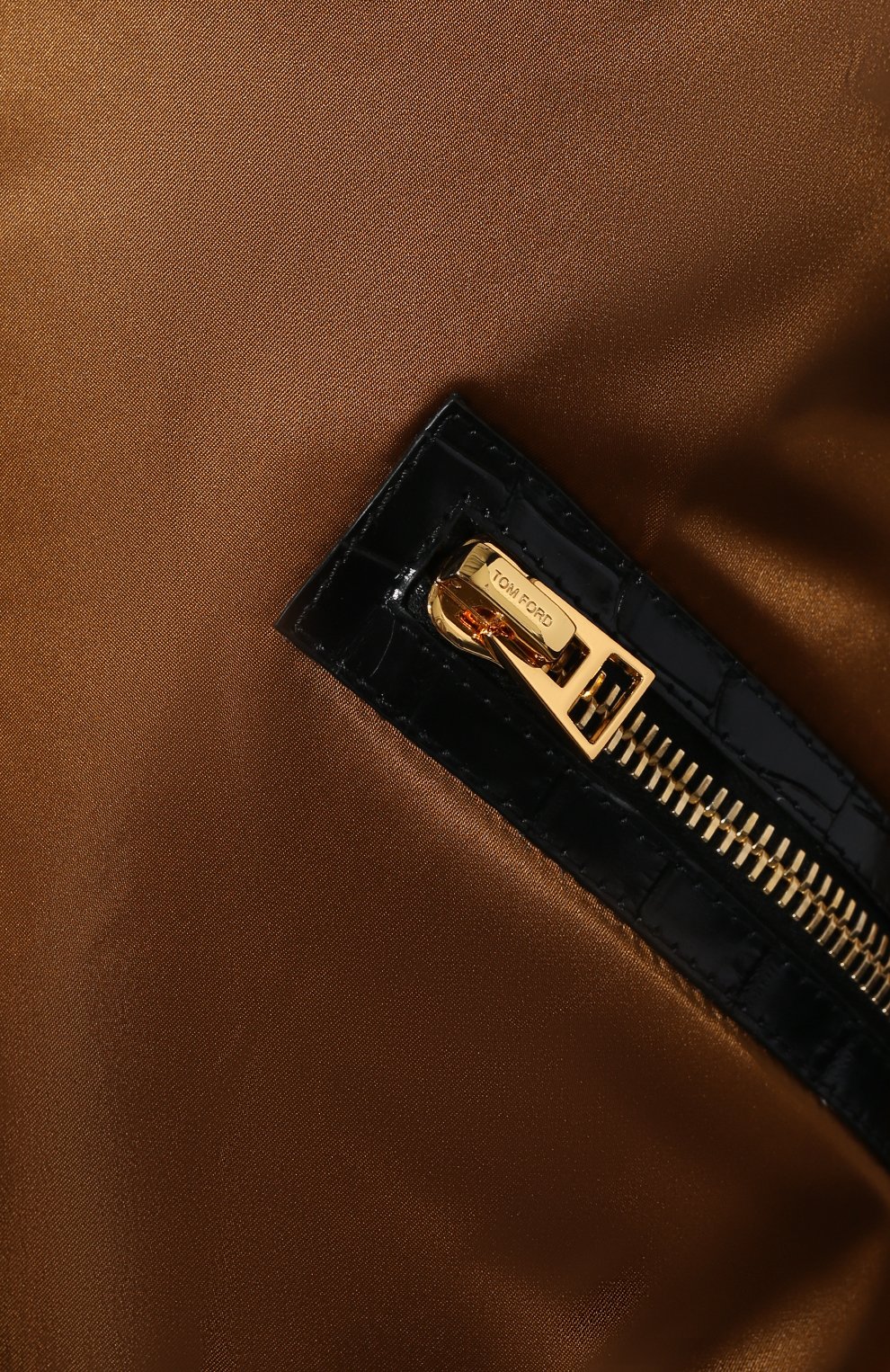 Бомбер TOM FORD золотого цвета по цене 313500 руб., арт. CSL687-LET005, фото 5 Бомбер TOM FORD, арт. CSL687-LET005, фото 5