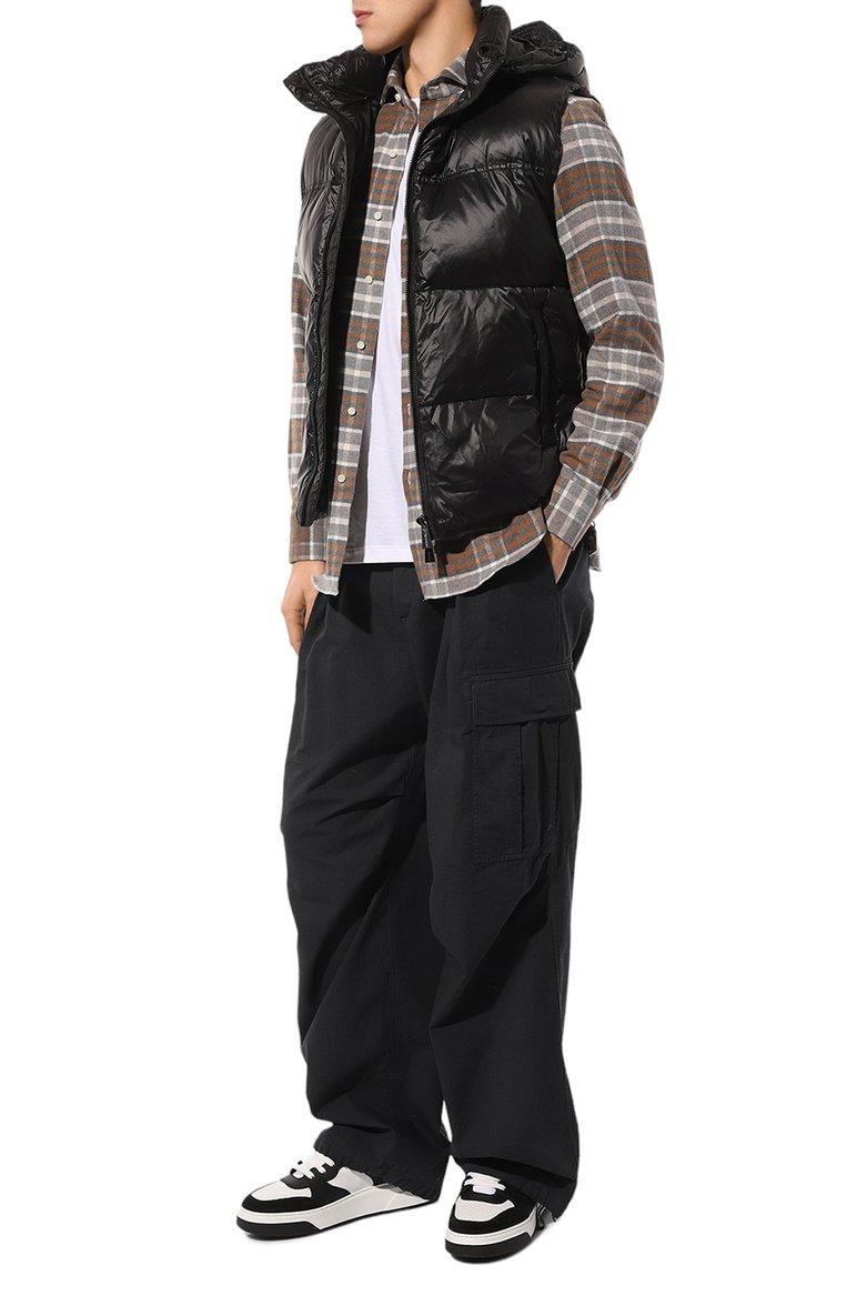 Мужские кожаные кеды bumper DSQUARED2 белого цвета, арт. SNM0298 01504841 | Фото 2 (Подошва: Массивная; Материал внутренний: Натуральная кожа, Текстиль; Стили: Классический; Материал утеплителя: Без утеплителя; Материал внешний: Натуральная кожа; Кросс-КТ: Низкие; Автоматизация состава: Проставлено; Автоматизация ТО: Проставлено)