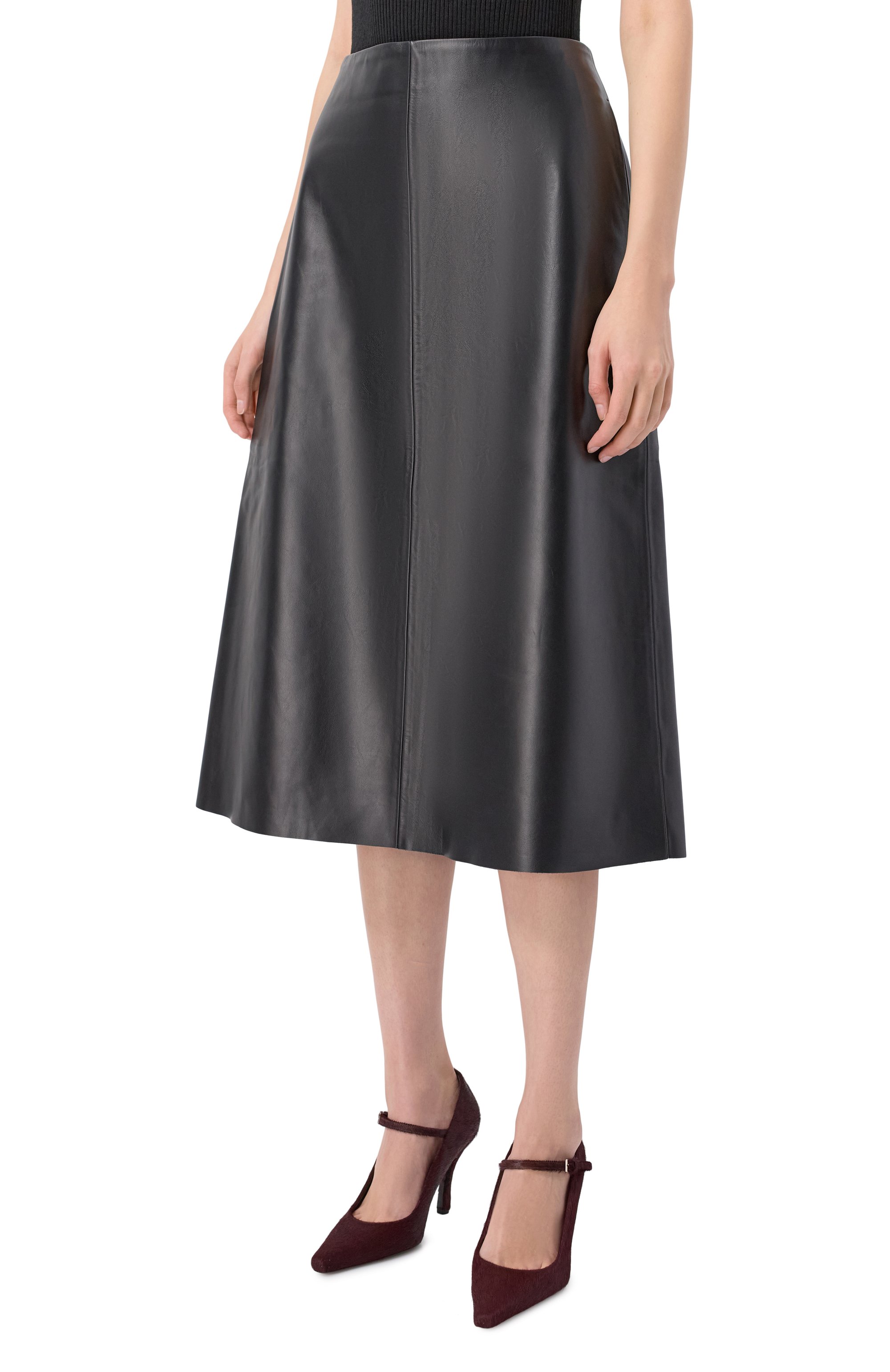 Кожаная юбка NOBLE&BRULEE черного цвета по цене 100000 руб., арт. NB74/17102025, фото 3 Кожаная юбка NOBLE&BRULEE, арт. NB74/17102025, фото 3