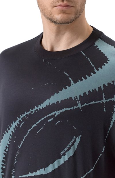 Футболка из лиоцелла и хлопка EMPORIO ARMANI темно-серого цвета по цене 18750 руб., арт. EM004909/AF10017, фото 5 Футболка из лиоцелла и хлопка EMPORIO ARMANI, арт. EM004909/AF10017, фото 5