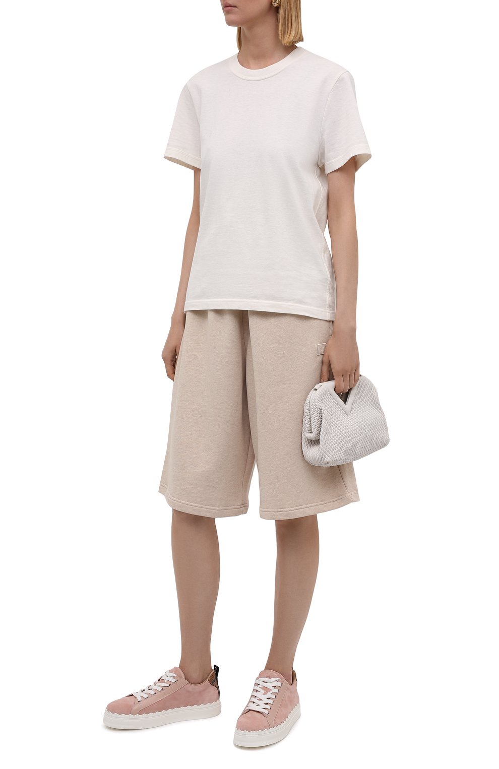 Хлопковые шорты ACNE STUDIOS светло-бежевого цвета по цене 23000 руб., арт. CE0015/W, фото 2 Хлопковые шорты ACNE STUDIOS, арт. CE0015/W, фото 2