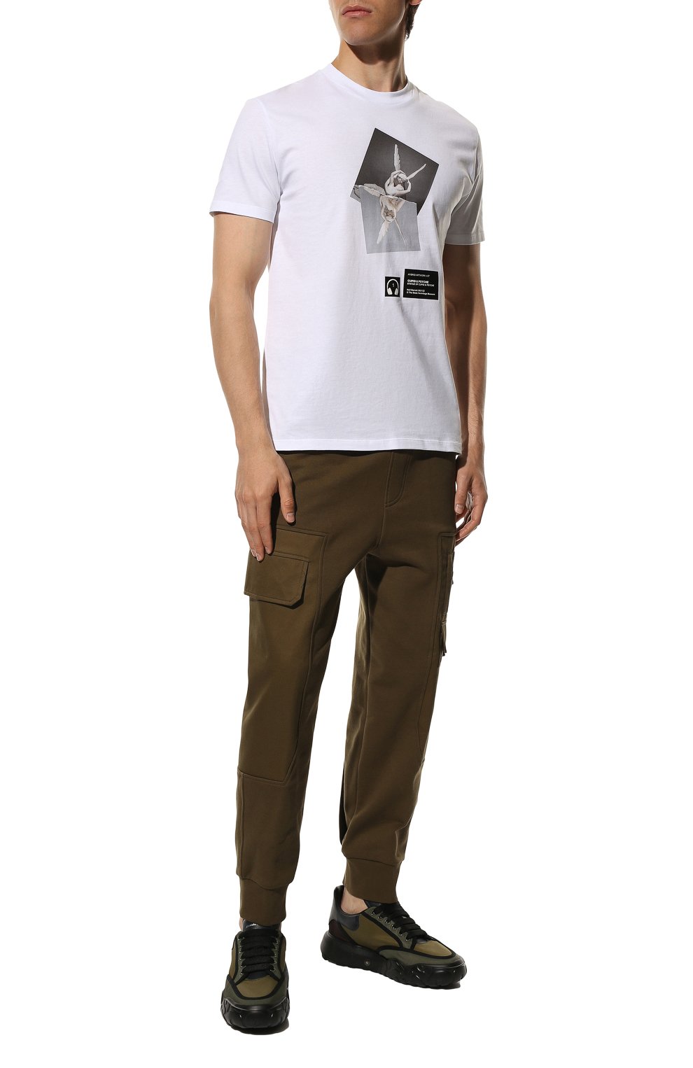 Хлопковые джоггеры NEIL BARRETT хаки цвета по цене 55450 руб., арт. BJP019C S533S, фото 2 Хлопковые джоггеры NEIL BARRETT, арт. BJP019C S533S, фото 2