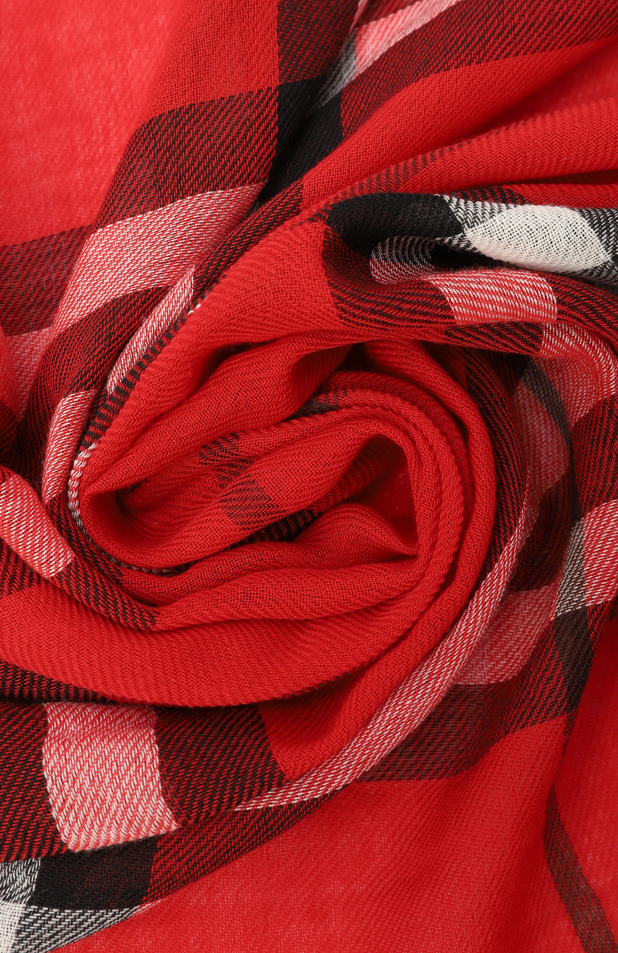 Шерстяной шарф BURBERRY красного цвета по цене 64700 руб., арт. 8112464, фото 3 Шерстяной шарф BURBERRY, арт. 8112464, фото 3