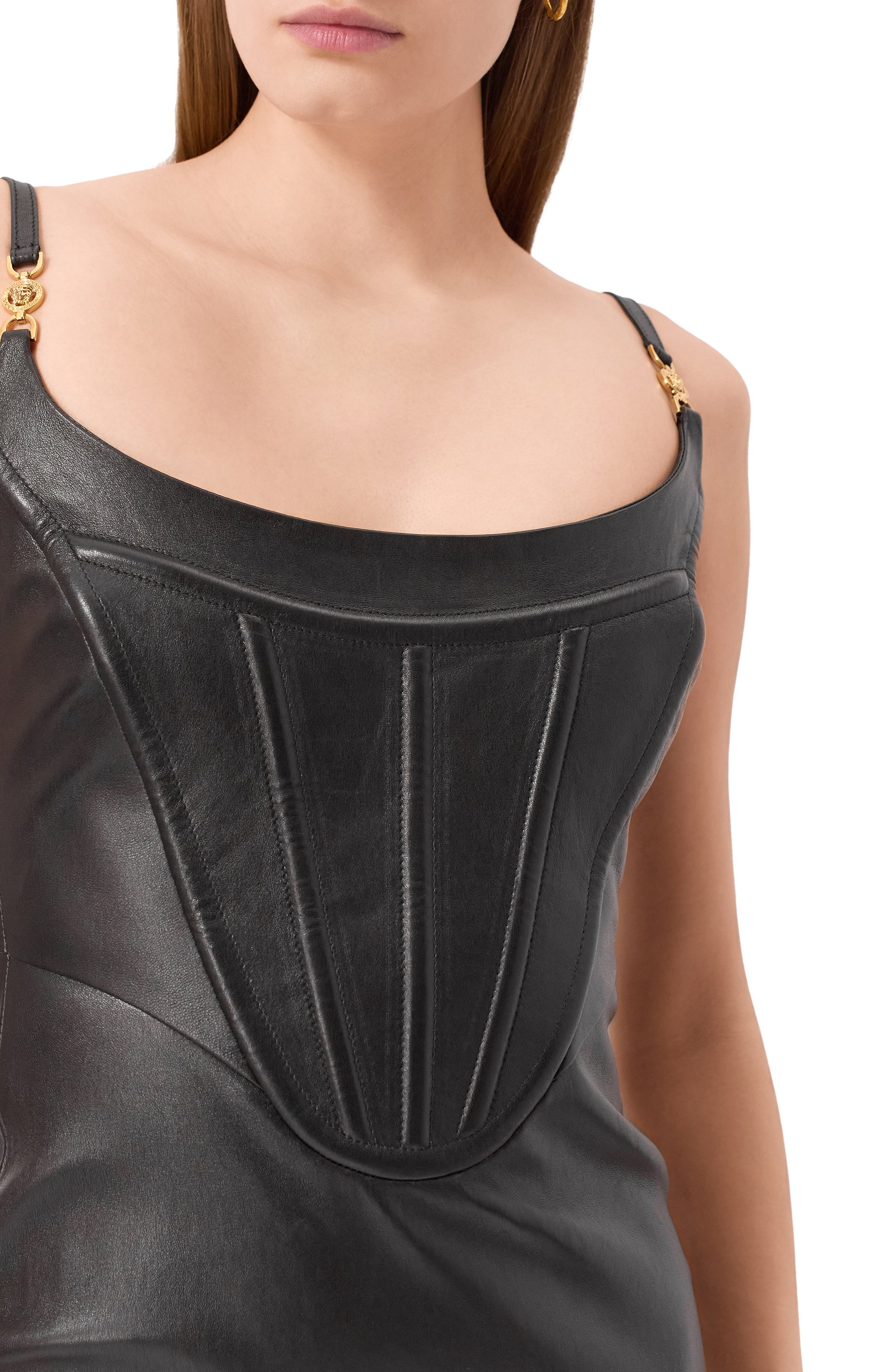 Кожаное платье VERSACE черного цвета по цене 499500 руб., арт. 1013624/1A10127, фото 5 Кожаное платье VERSACE, арт. 1013624/1A10127, фото 5