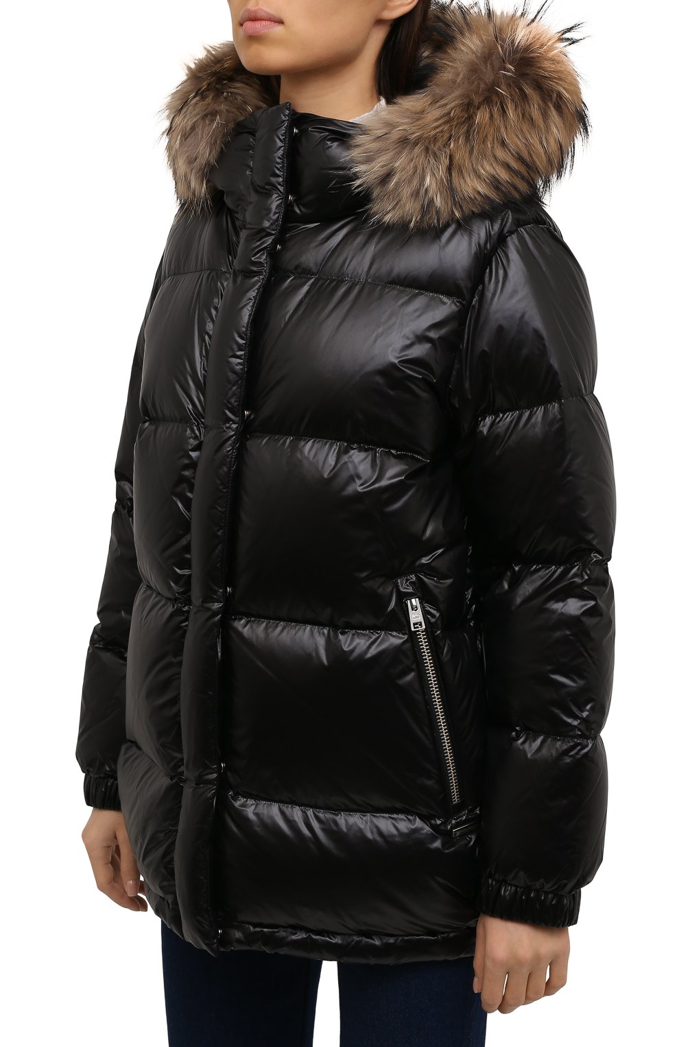 Пуховик WOOLRICH черного цвета по цене 117500 руб., арт. CFWW0U0584FR/UT1702, фото 3 Пуховик WOOLRICH, арт. CFWW0U0584FR/UT1702, фото 3