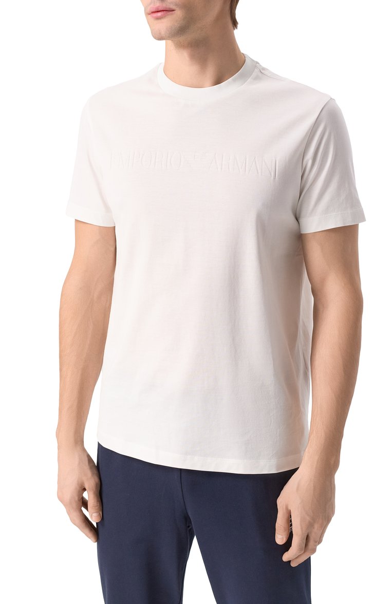 Мужская хлопковая футболка EMPORIO ARMANI белого цвета, арт. 8N1TD2/1JGYZ | Фото 3 (Рукава: Короткие; Длина (для топов): Стандартные; Материал внешний: Хлопок; Принт: Без принта; Стили: Кэжуэл; Драгоценные камни: Проставлено; Материал сплава: Пр�оставлено; Кросс-КТ: Джерси; Мужское Кросс-КТ: Футболка-одежда)