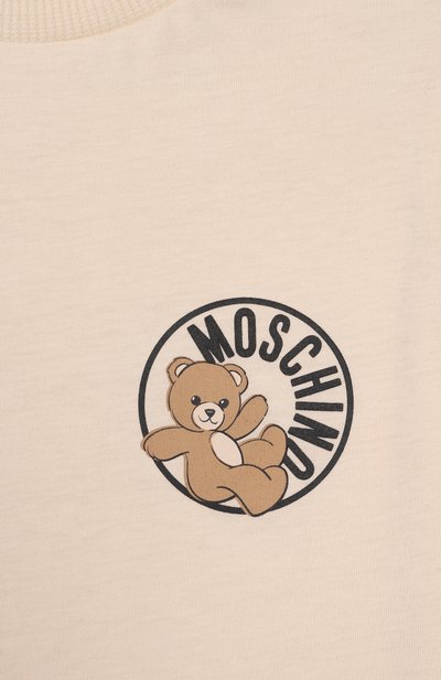 Хлопковая футболка MOSCHINO светло-бежевого цвета по цене 7580 руб., арт. MUM04S/LAA03, фото 3 Хлопковая футболка MOSCHINO, арт. MUM04S/LAA03, фото 3
