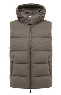 Коричневый