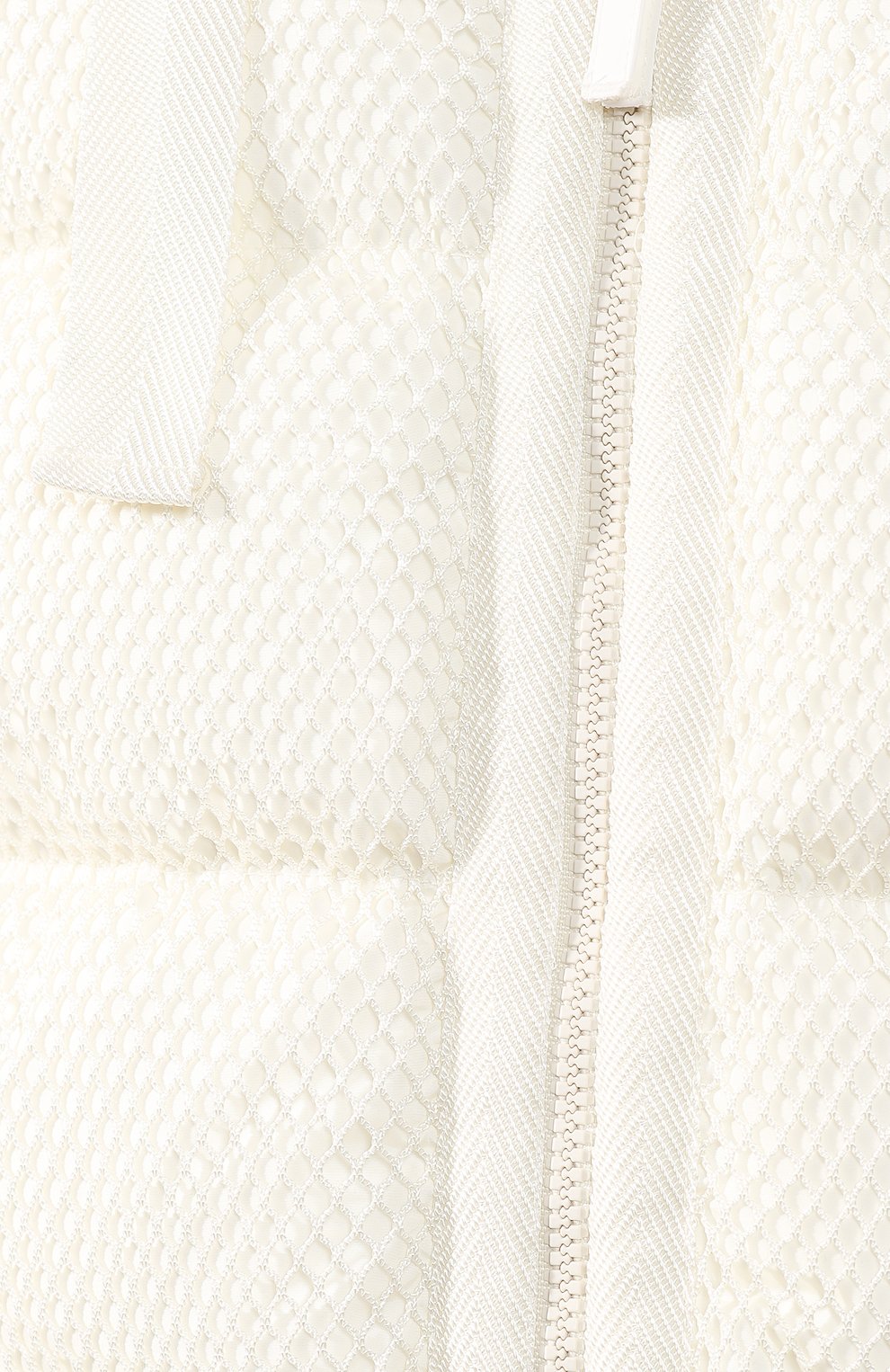 Пуховик 2 moncler 1952 x valextra MONCLER GENIUS белого цвета по цене 155000 руб., арт. E2-093-49892-80-C0122, фото 5 Пуховик 2 moncler 1952 x valextra MONCLER GENIUS, арт. E2-093-49892-80-C0122, фото 5