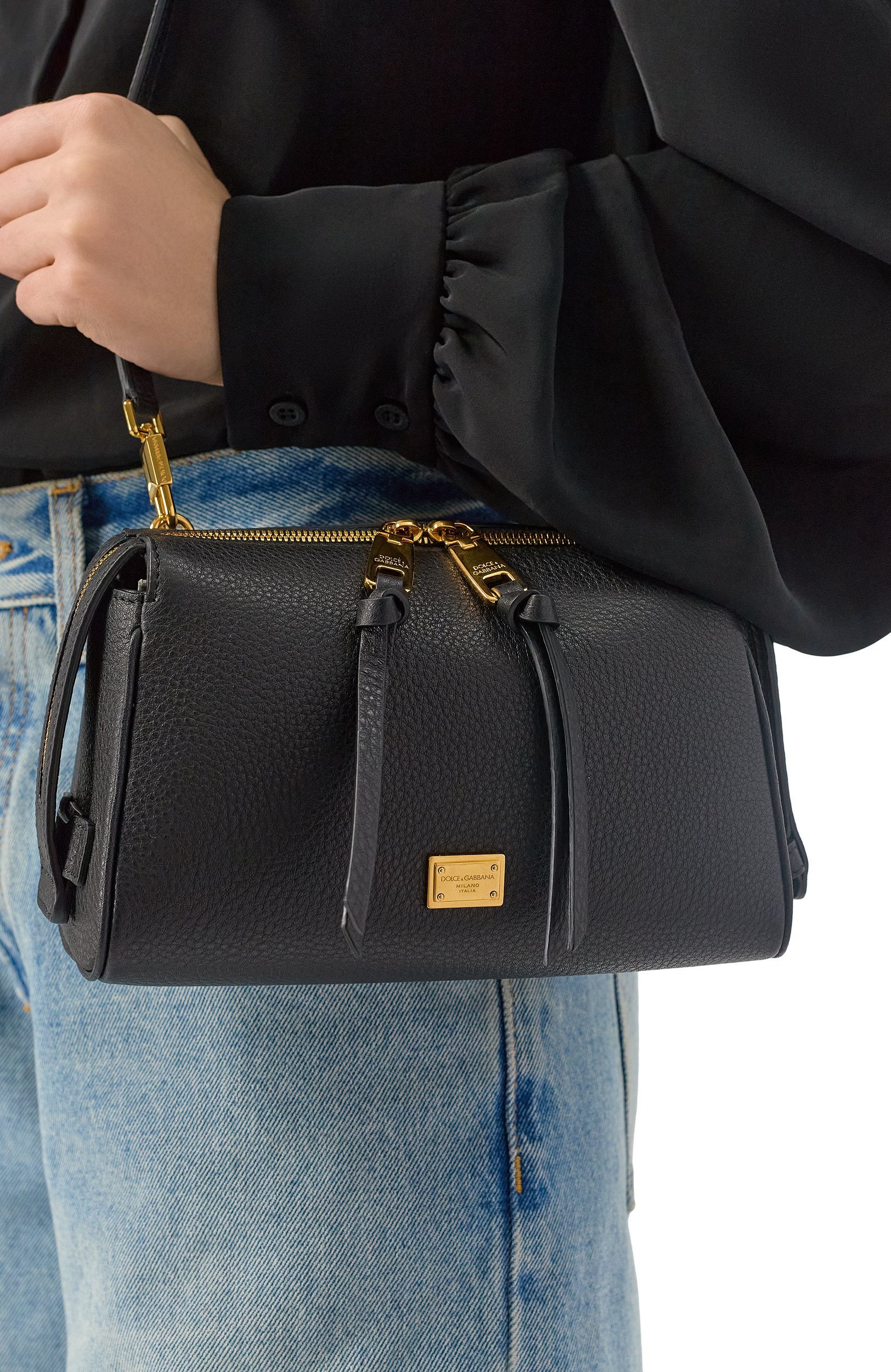 Сумка vittoria small DOLCE & GABBANA черного цвета по цене 148500 руб., арт. BB7889/A0841, фото 2 Сумка vittoria small DOLCE & GABBANA, арт. BB7889/A0841, фото 2
