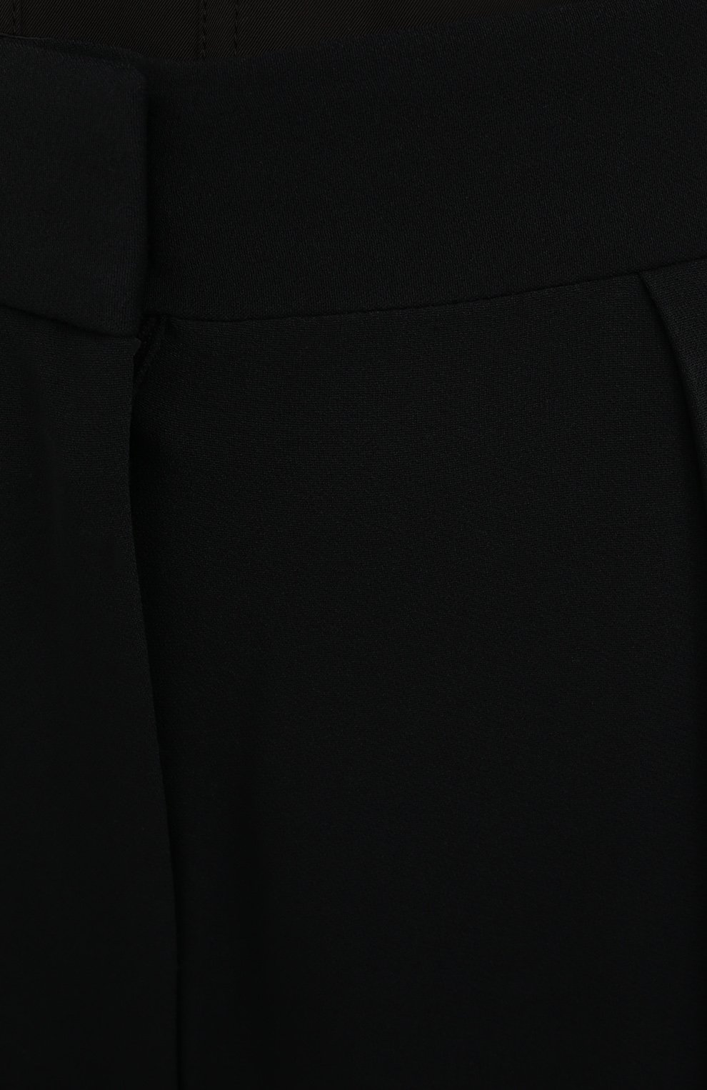 Брюки THE ROW черного цвета по цене 155000 руб., арт. 5267W1928, фото 5 Брюки THE ROW, арт. 5267W1928, фото 5