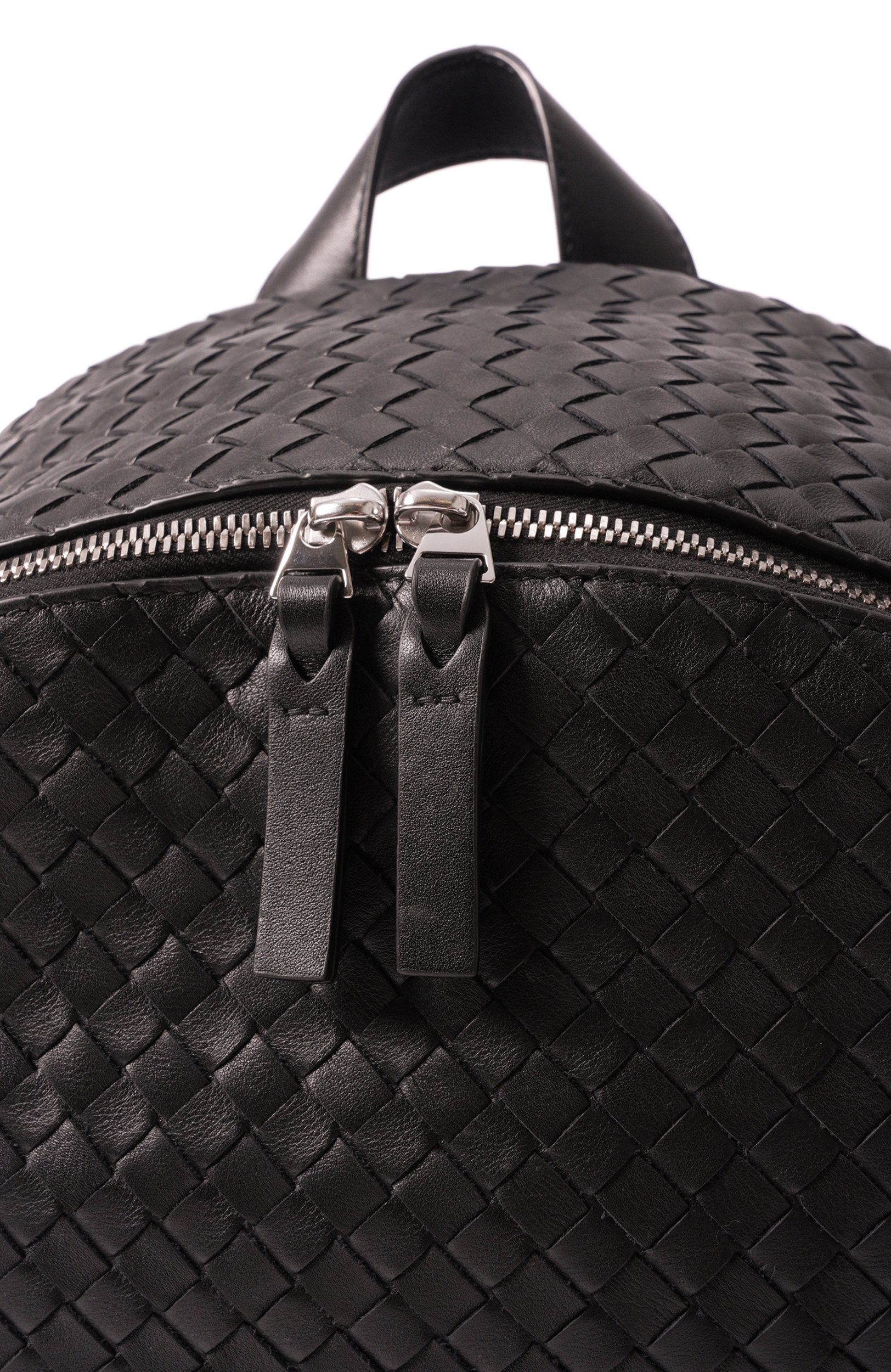 Рюкзак intrecciato 1975 BOTTEGA VENETA черного цвета по цене 582000 руб., арт. 876359/V4RT3_001, фото 5 Рюкзак intrecciato 1975 BOTTEGA VENETA, арт. 876359/V4RT3_001, фото 5