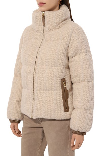 Пуховик RUDSAK светло-бежевого цвета по цене 142000 руб., арт. 8124719/AMELIE, фото 3 Пуховик RUDSAK, арт. 8124719/AMELIE, фото 3