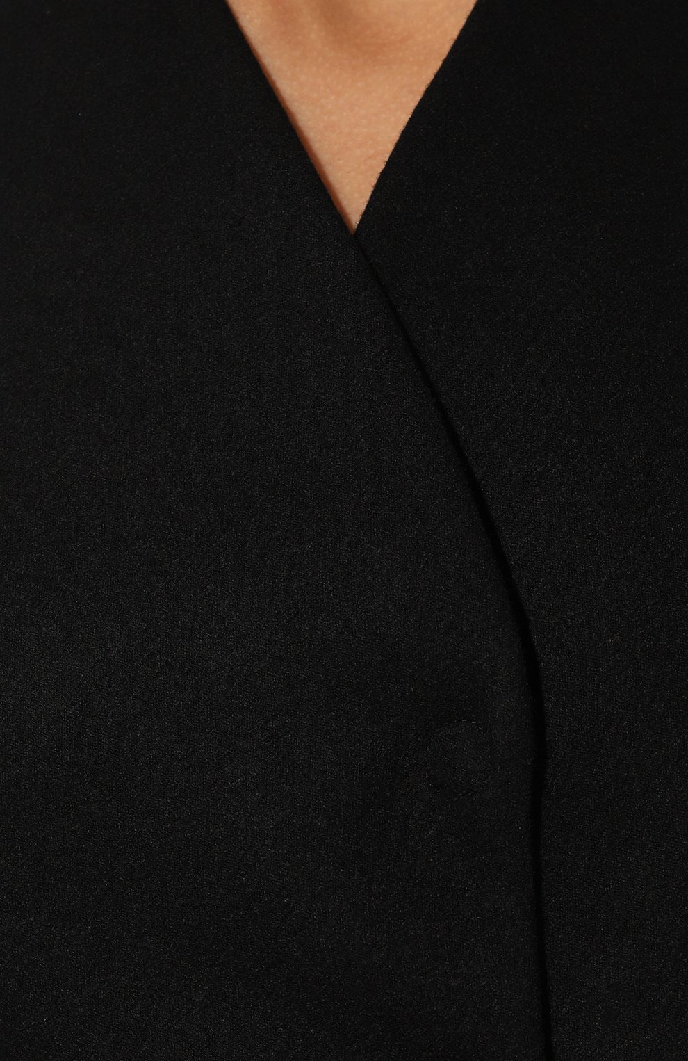 Жилет из шерсти и кашемира GIORGIO ARMANI черного цвета по цене 98550 руб., арт. GW000213/TE10537, фото 5 Жилет из шерсти и кашемира GIORGIO ARMANI, арт. GW000213/TE10537, фото 5