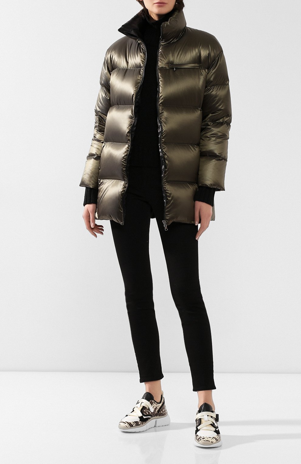 Пуховик SEVEN LAB разноцветного цвета по цене 35280 руб., арт. DJF20-№1VLE black/khaki, фото 2 Пуховик SEVEN LAB, арт. DJF20-№1VLE black/khaki, фото 2