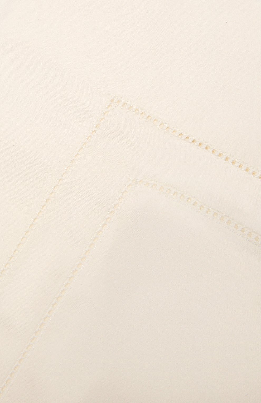 Наволочка grace FRETTE кремового цвета по цене 22150 руб., арт. FR6238 E0700 065B, фото 3 Наволочка grace FRETTE, арт. FR6238 E0700 065B, фото 3