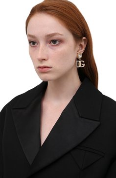 Женская клипсы DOLCE & GABBANA золотого цвета, арт. WEN6L3/W1111 | Фото 2 (Региональные ограничения белый список (Axapta Mercury): Не проставлено; Нос: Не проставлено; Женское Кросс-КТ: Клипсы-серьги; Материал: Металл)