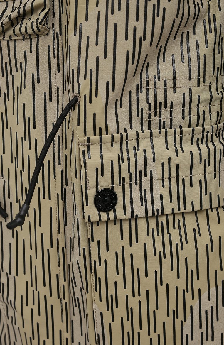 Мужская утепленная куртка STONE ISLAND бежевого цвета, арт. 7515429E1 | Фото 5 (Кросс-КТ: Куртка; Рукава: Длинные; Длина (верхняя одежда): До середины бедра; Материал внешний: Синтет�ический материал; Мужское Кросс-КТ: утепленные куртки; Материал сплава: Проставлено; Стили: Милитари; Материал подклада: Синтетический материал; Драгоценные камни: Проставлено)